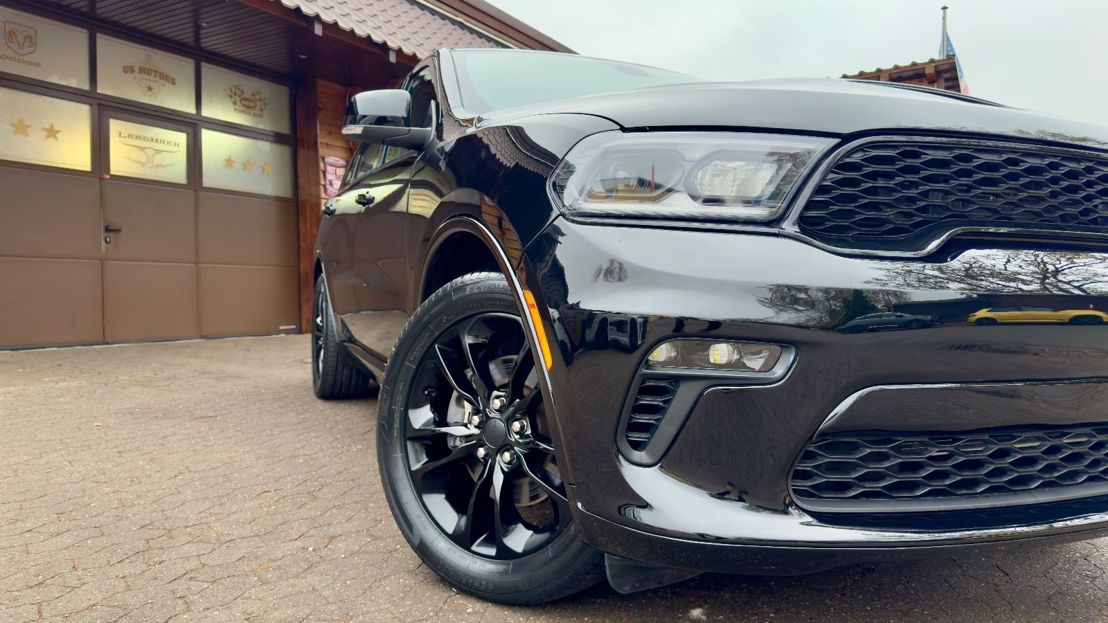 Dodge 5.7*R/T*LPG*AHK*NAVI*LED*6 SITZER*GARANTIE*VOLL
