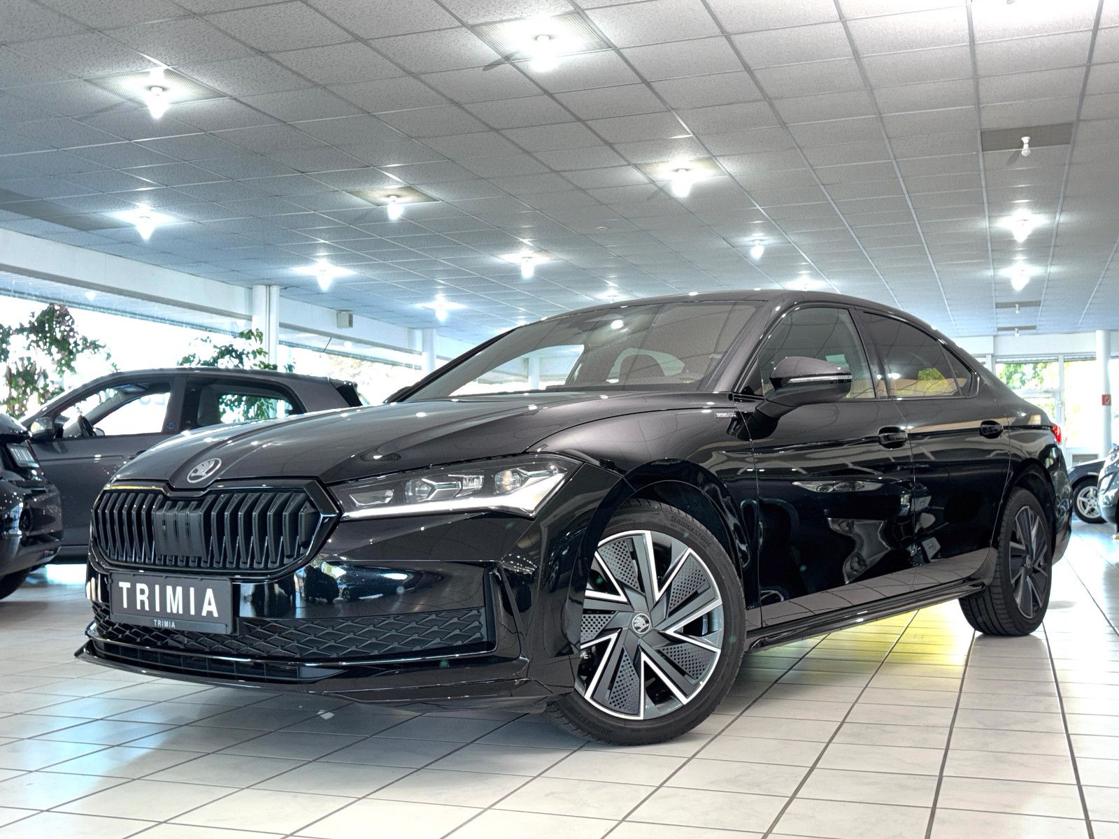 Skoda Superb 2.0 TDI  Lim.  4x4 Sportline