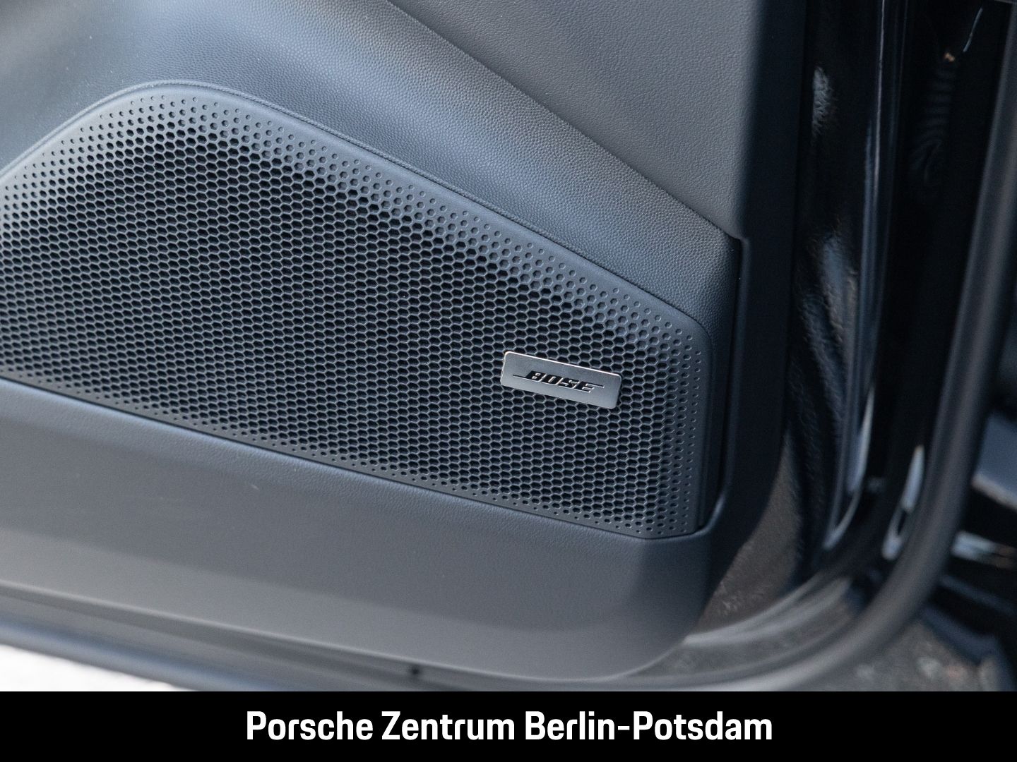 Porsche Macan Turbo LED-Matrix Surround-View InnoDrive