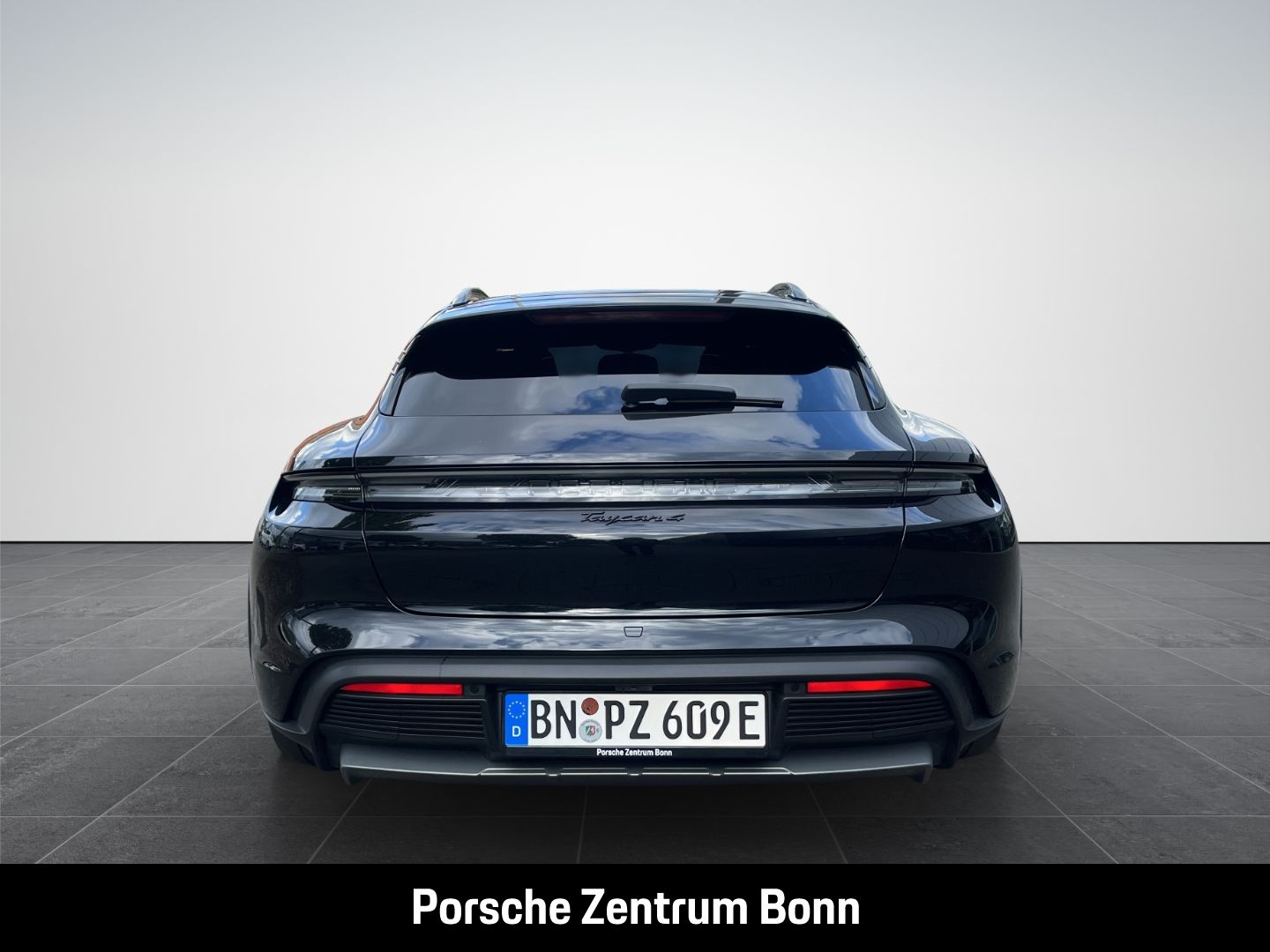 Porsche Taycan 4 Cross Turismo Surround-View LED-Matrix