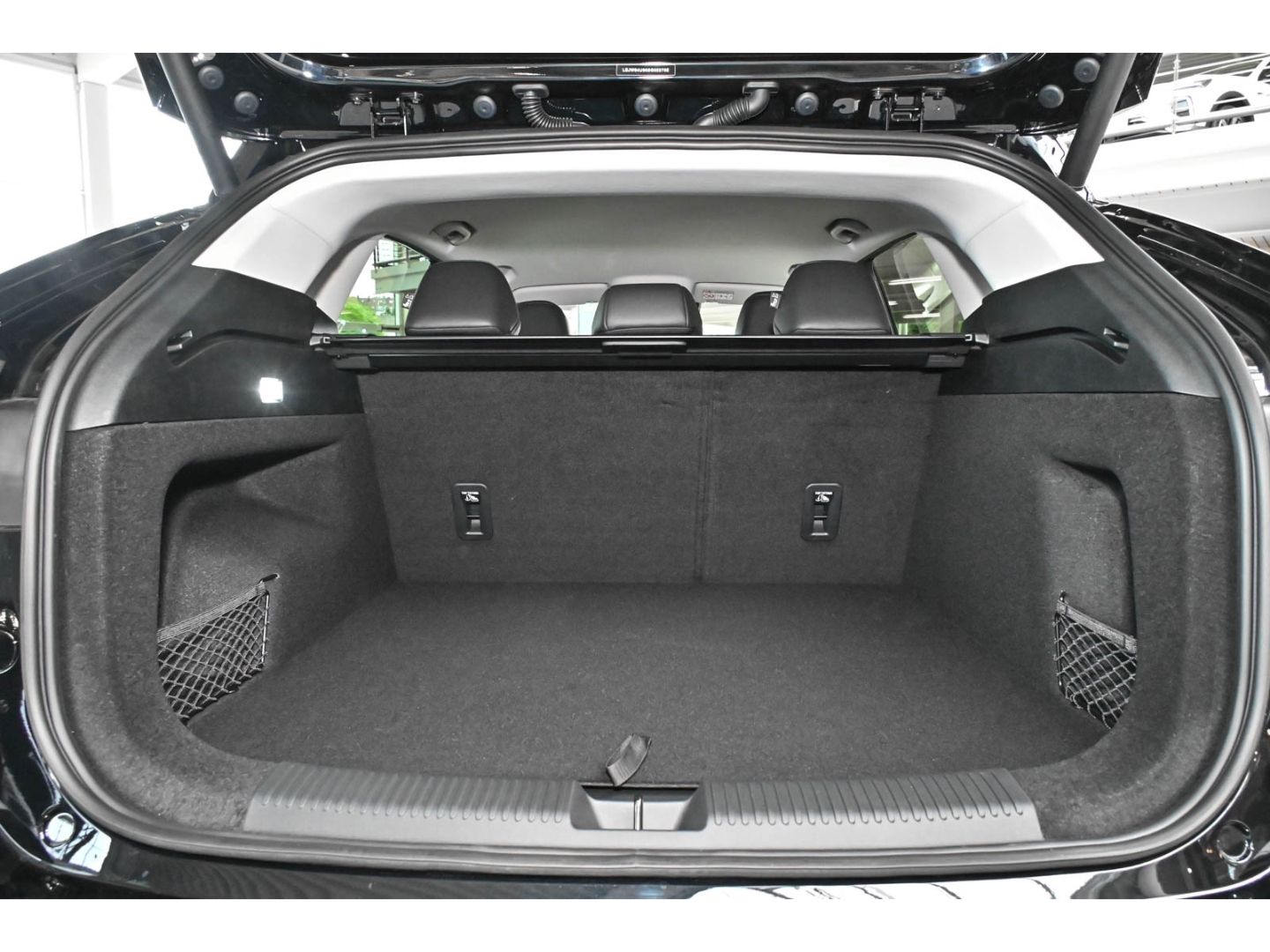 MG HS 1.5 Hybrid+ Luxury HEV LUX MY25 StandHZG  Nav