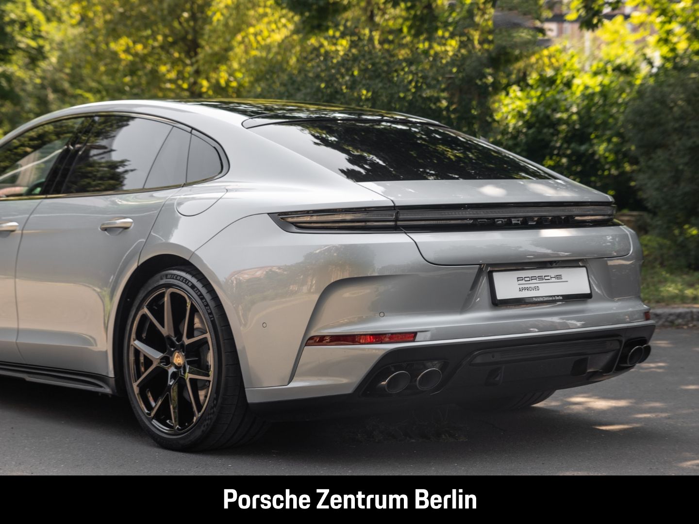 Porsche Panamera 4 E-Hybrid Massagesitze Burmester InnoD
