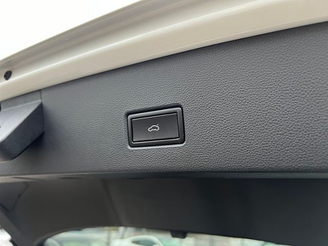Volkswagen T-Roc Style 1.5l TSI - Samsaru's Car Outlet