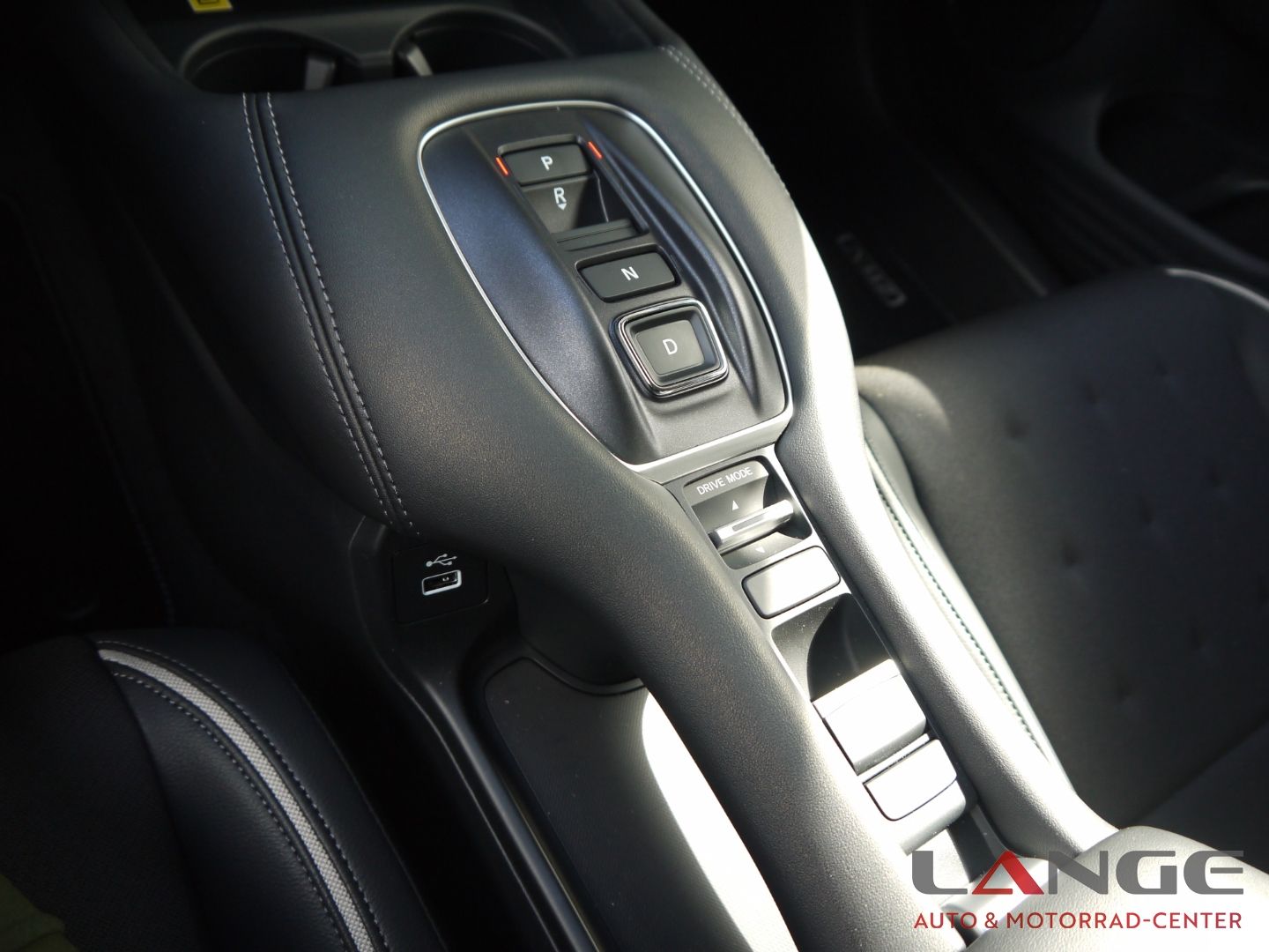 Honda ZR-V Hybrid 2.0 Sport Automatik Navi digitales C