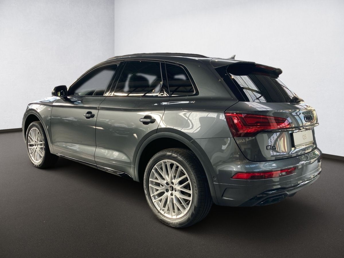 Audi Q5 S-Line - Samsaru's Car Outlet