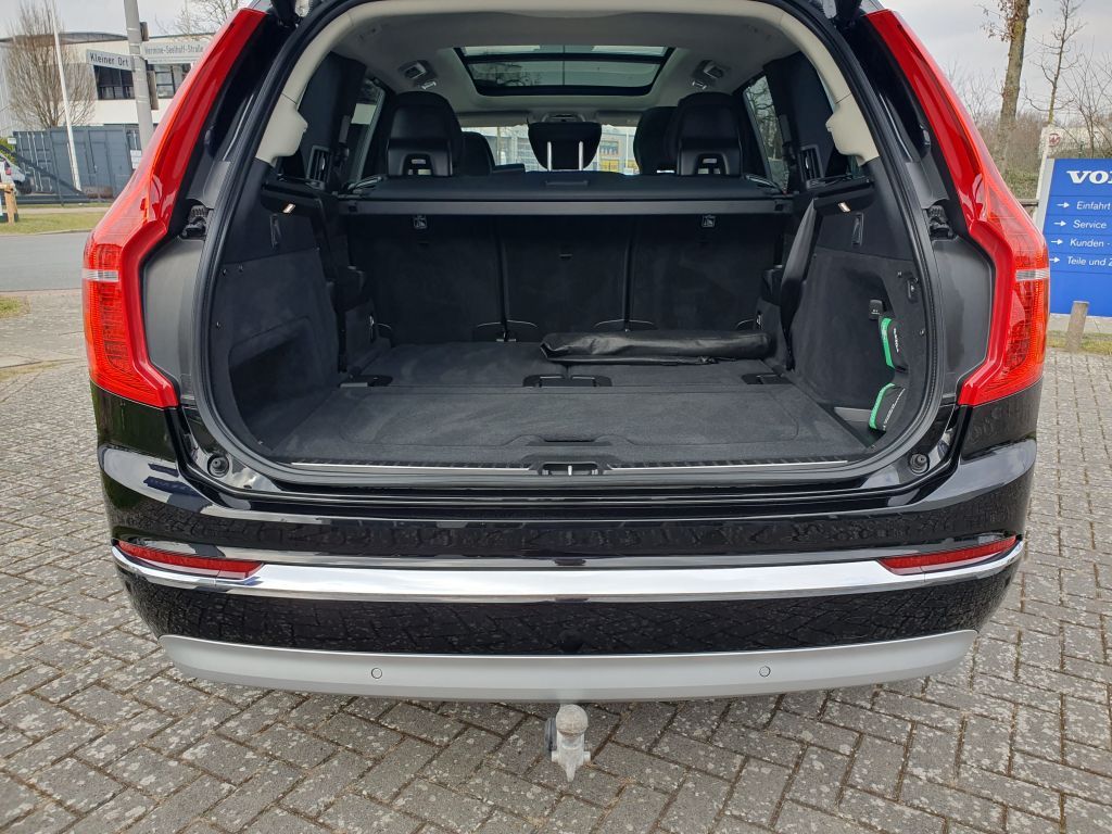 Volvo XC90 T8 AWD Recharge Inscription - Samsaru's Car Outlet