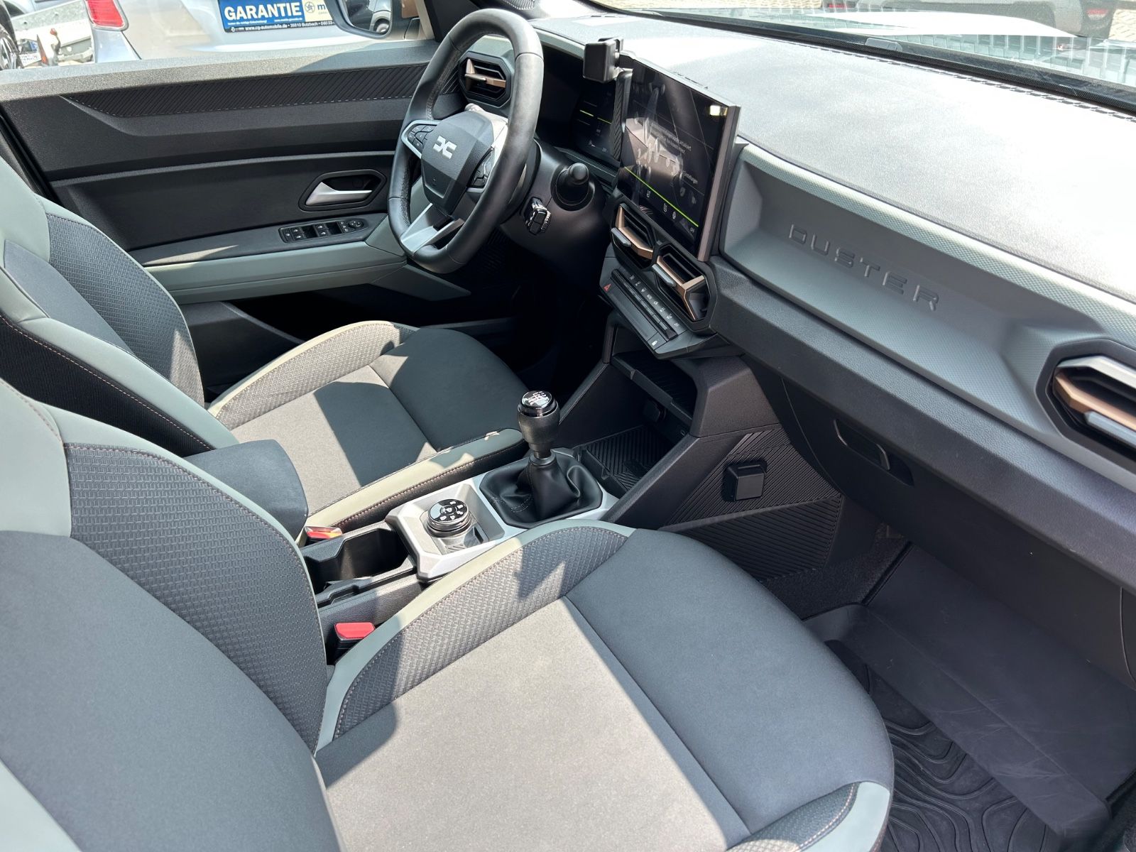 Dacia Duster III TCe 130 Extreme 4WD - Samsaru's Car Outlet