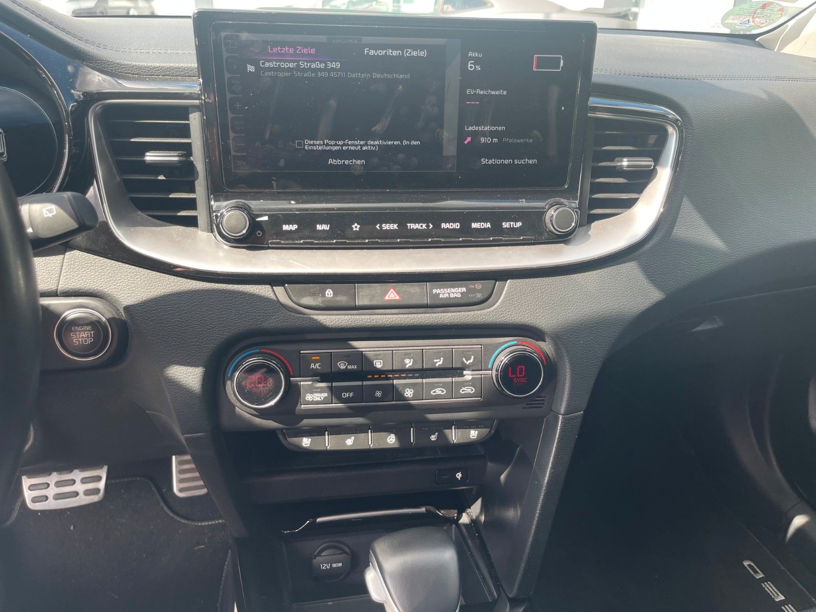 Kia Cee'd SW Platinum Plug-In - Samsaru's Car Outlet