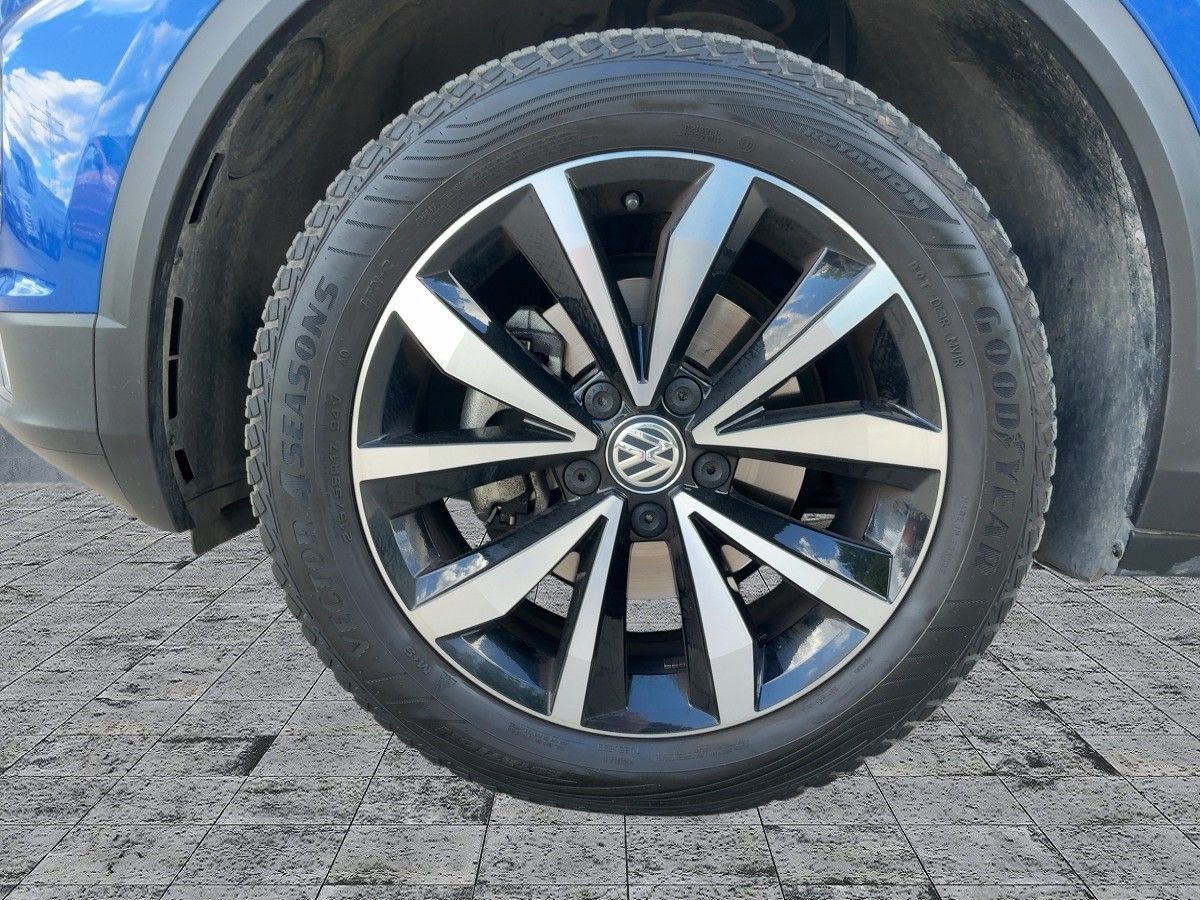 Volkswagen T-Roc 1.5 TSI STYLE - Samsaru's Car Outlet