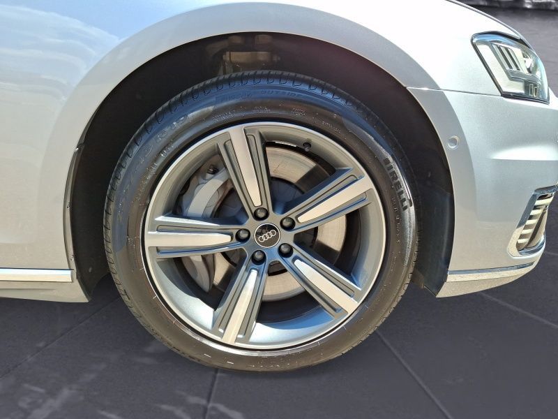 Audi A8 60 TFSI e quattro - Samsaru's Car Outlet