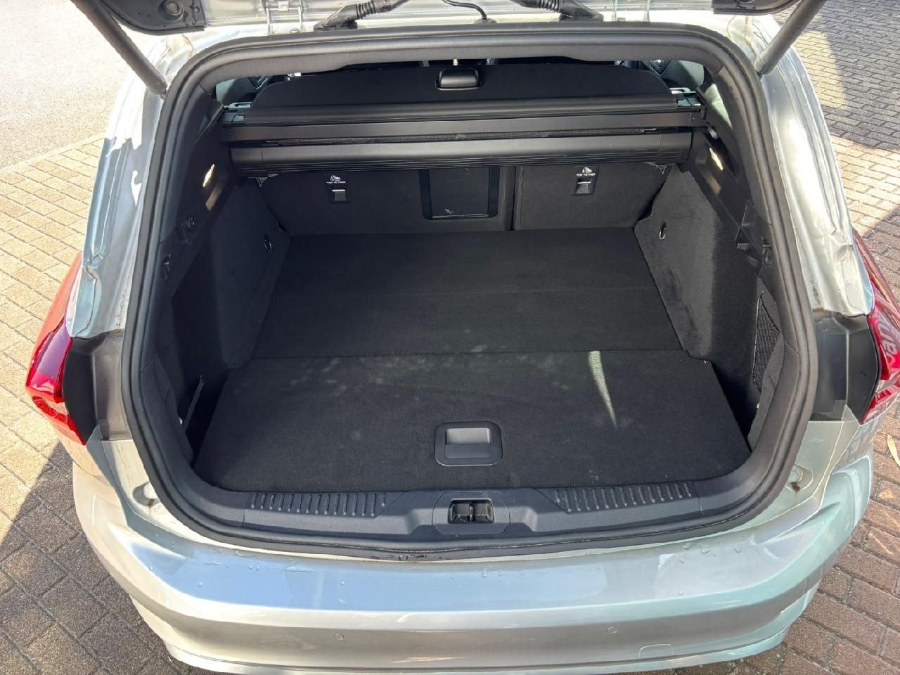 Ford Focus Turnier ST-Line X | ACC | Allwetter | Wint