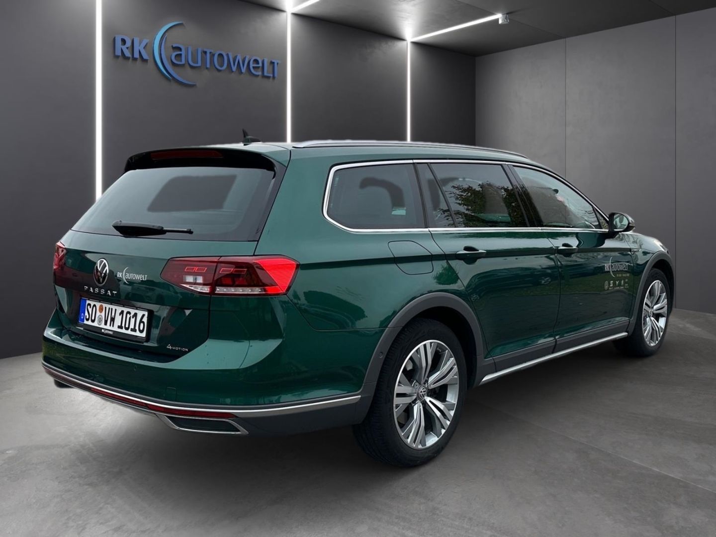 Volkswagen Passat Alltrack 2.0 TSI DSG 4Motion - Samsaru's Car Outlet