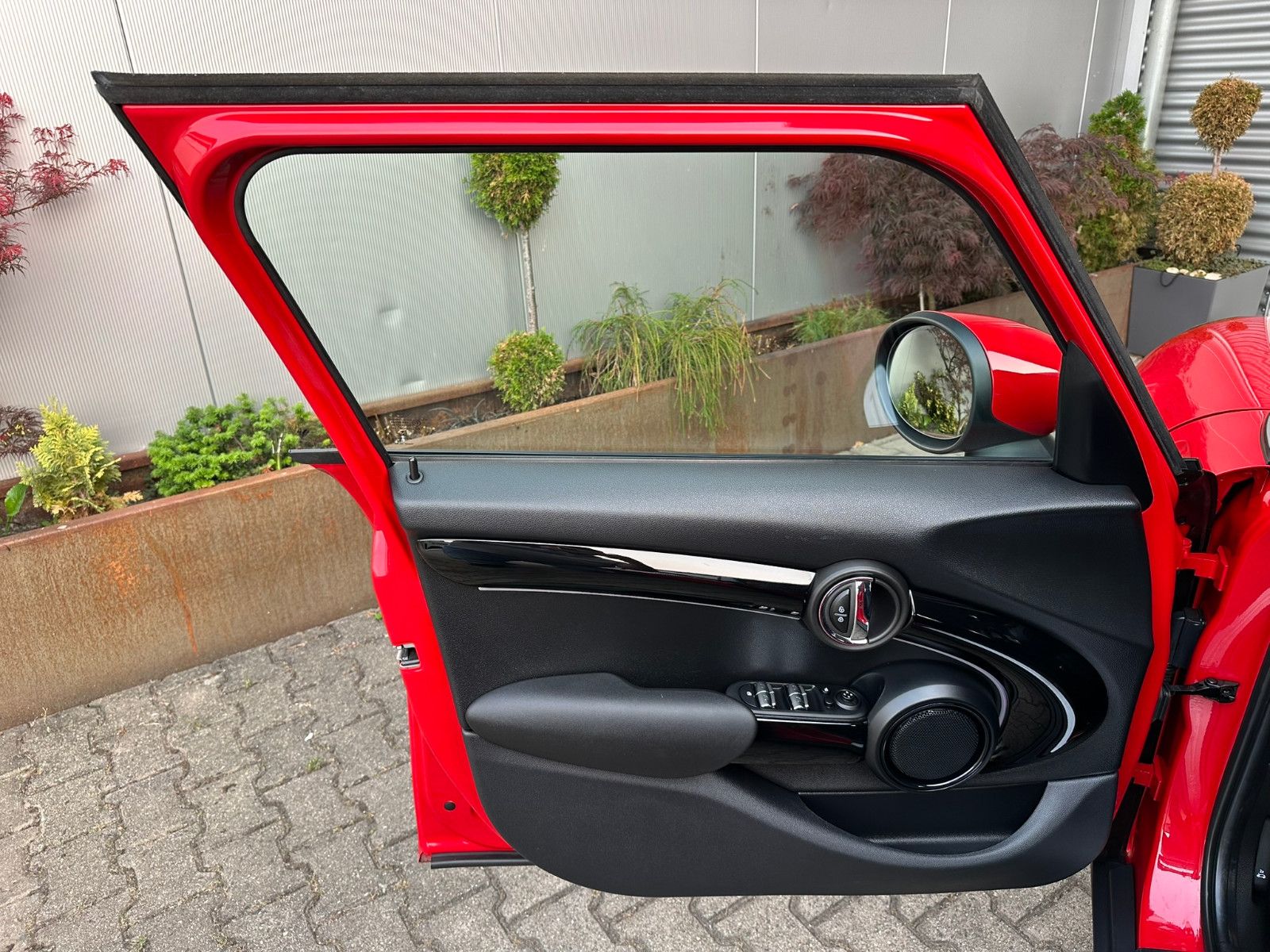 MINI Cooper 1.5T - Samsaru's Car Outlet