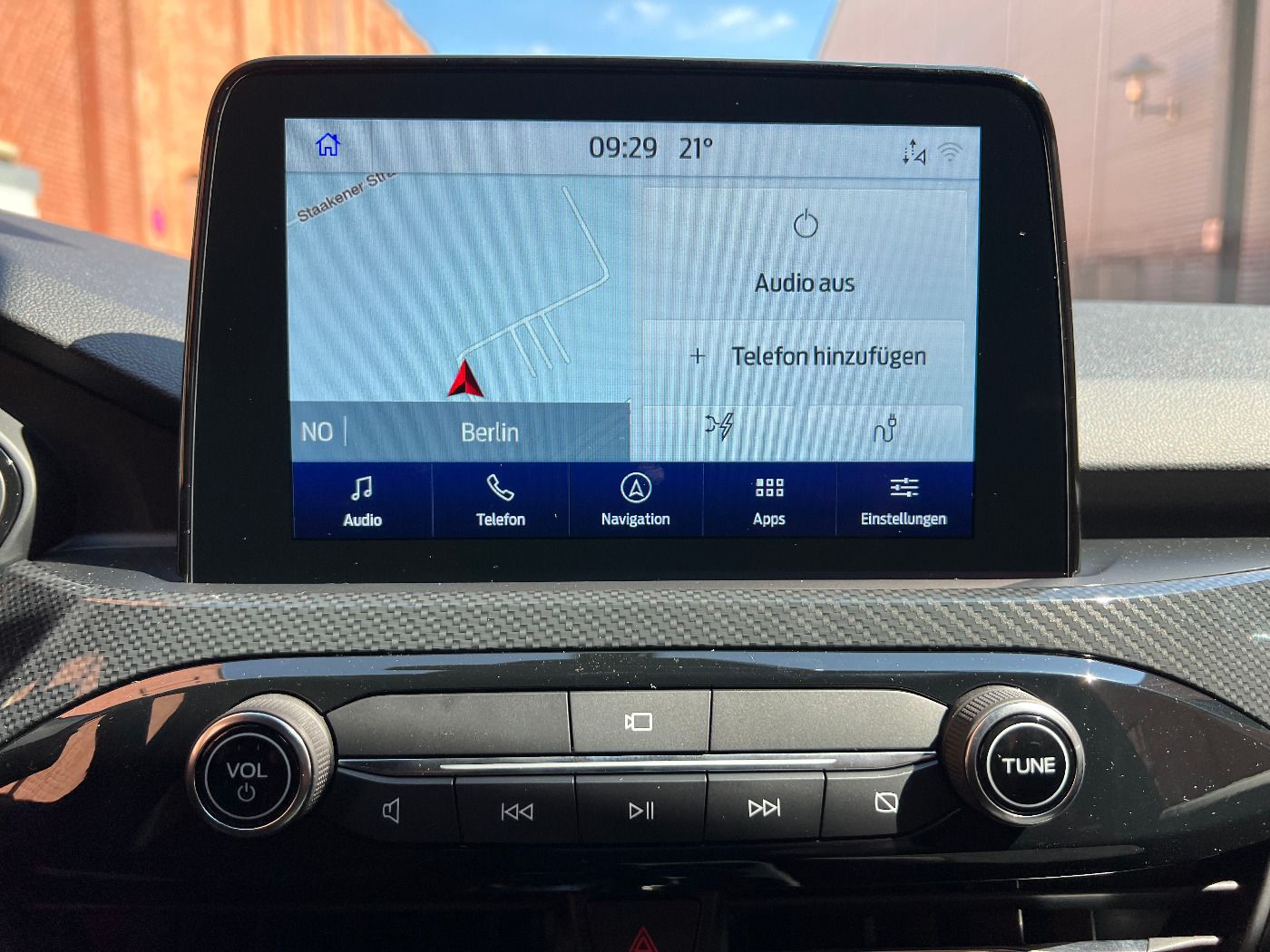 Ford KUGA ST-Line X - Samsaru's Car Outlet