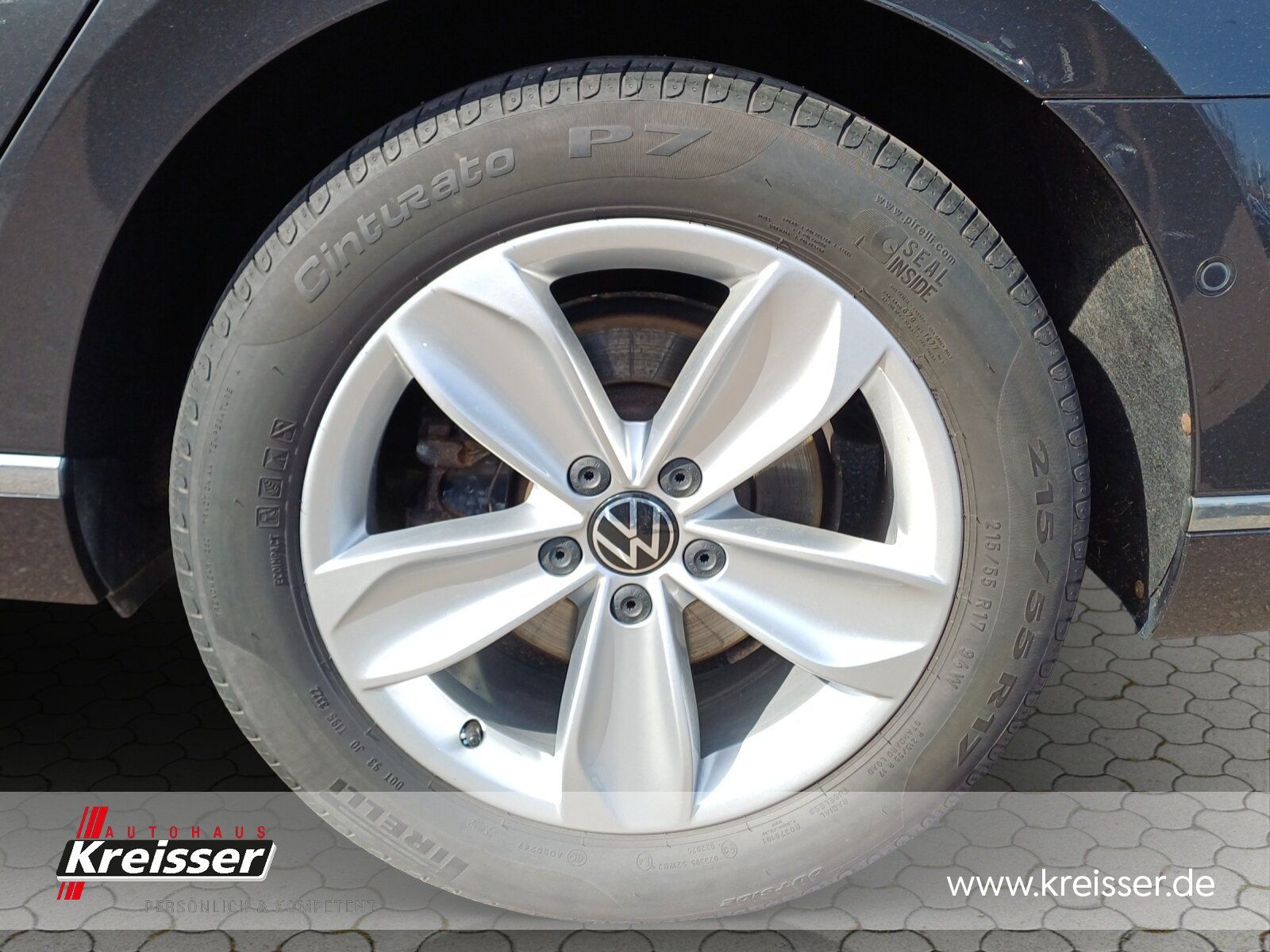 Volkswagen Passat Variant 2.0 TDI Elegance IQ.LIGHT/AHK/NAV