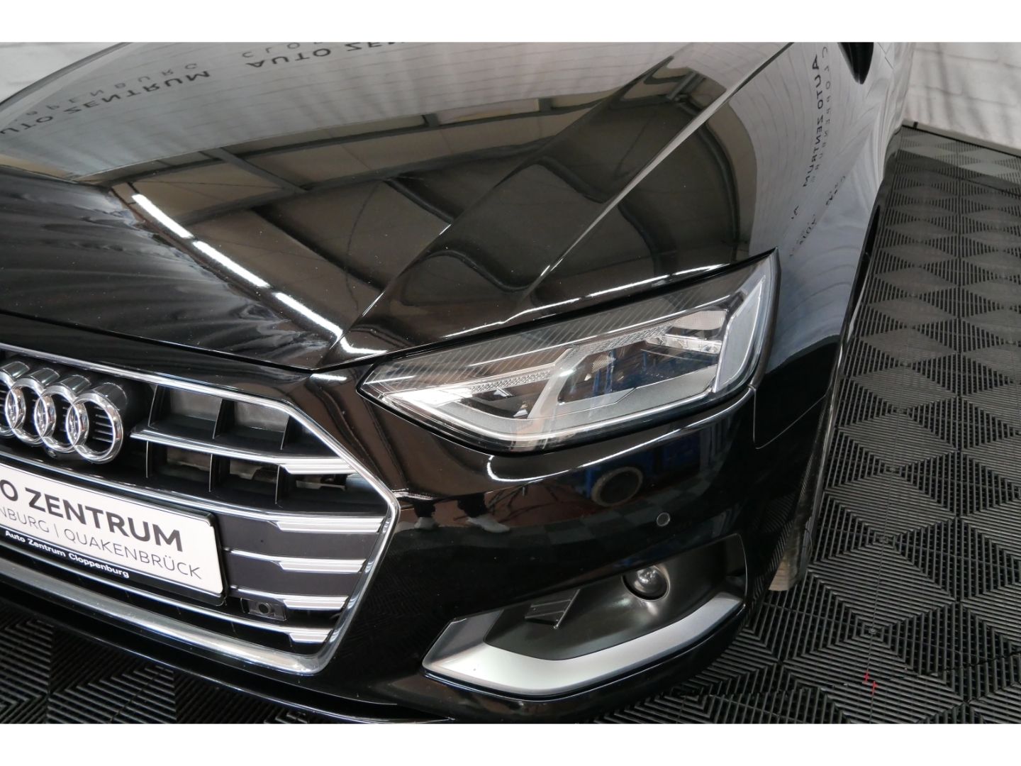 Audi A4 Av 30 TDI advanced - Samsaru's Car Outlet