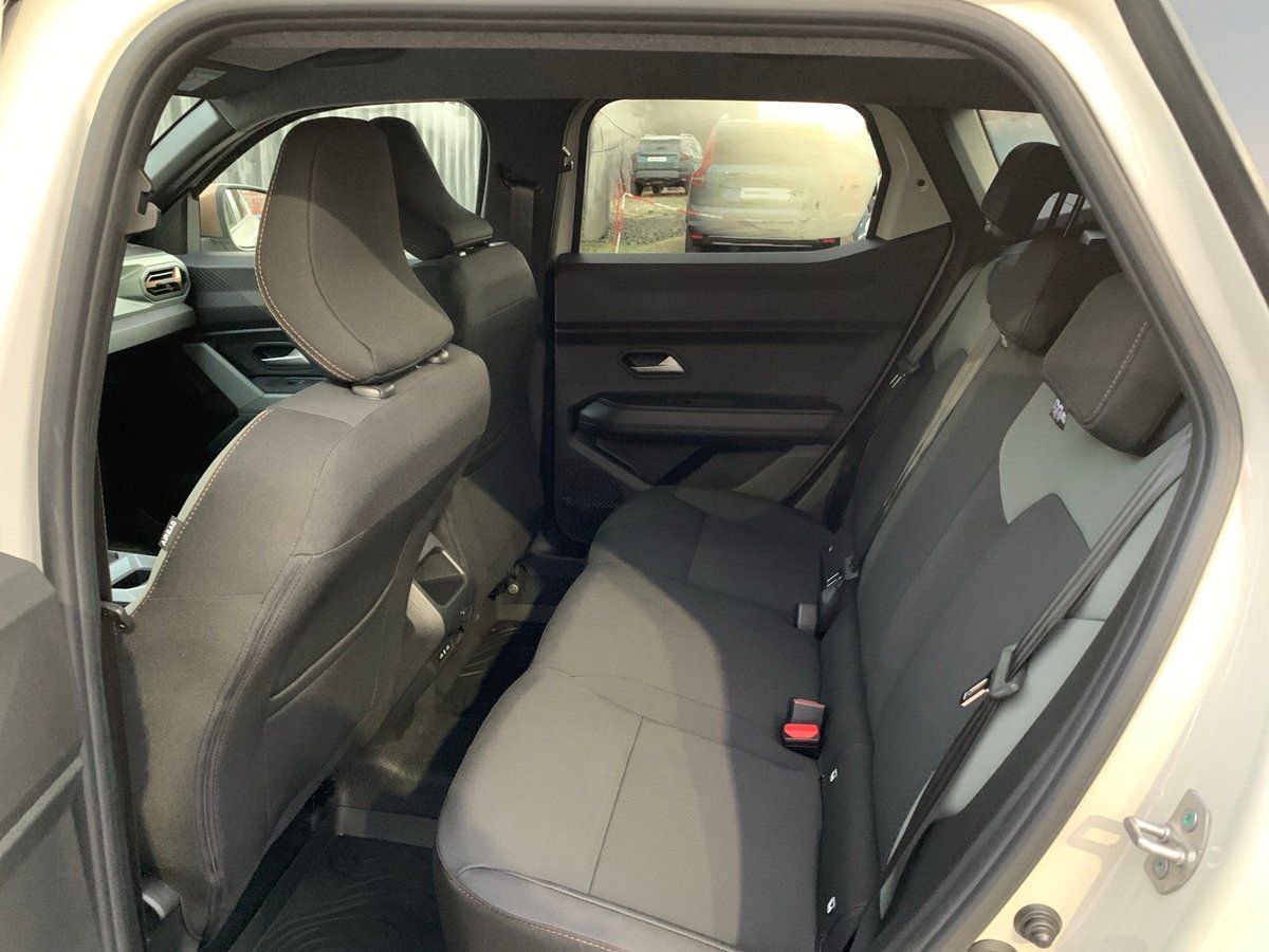 Dacia Duster EXTREME HYBRID 140 - Samsaru's Car Outlet