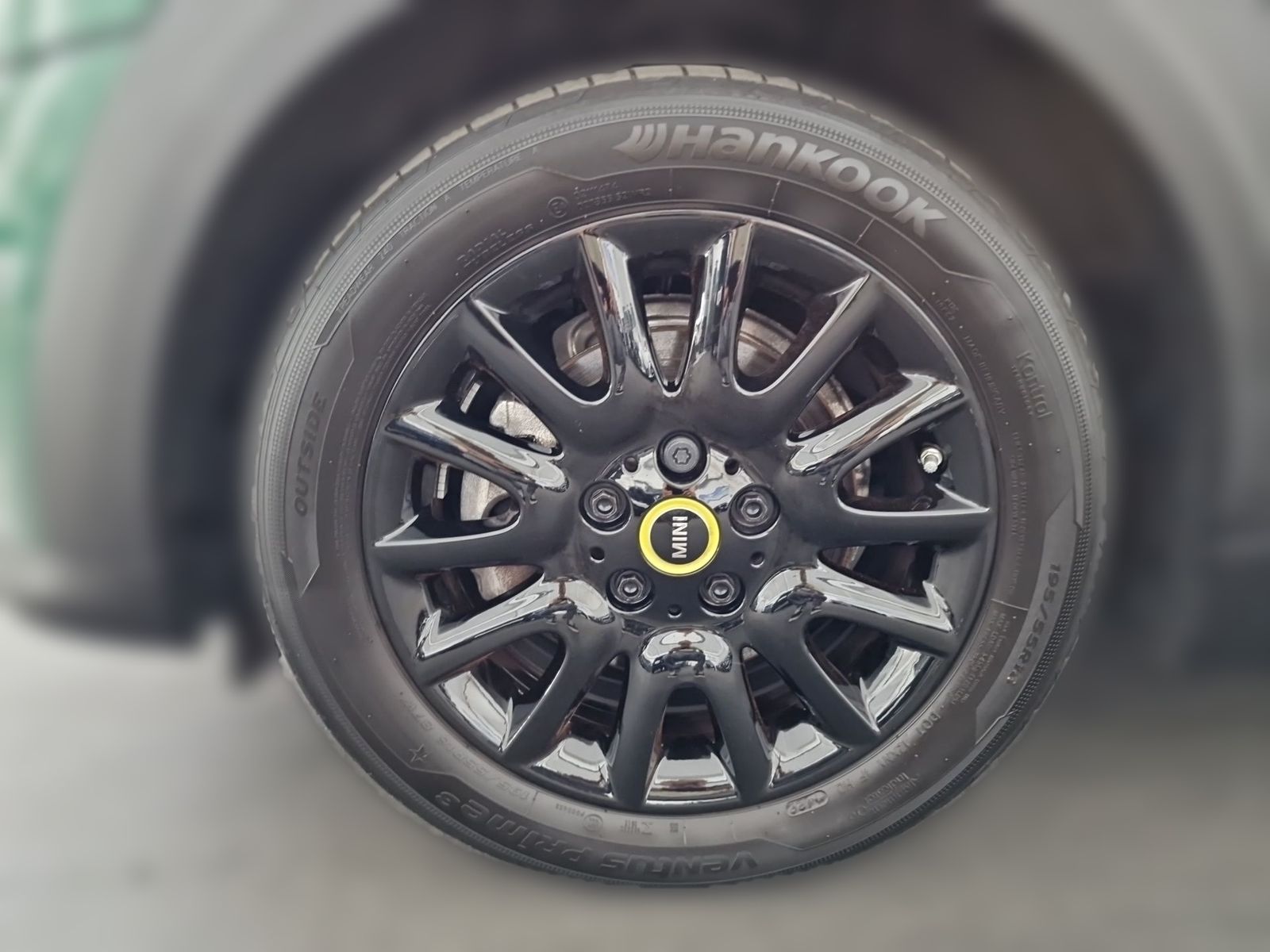 MINI Cooper SE 3-T. Classic - Samsaru's Car Outlet