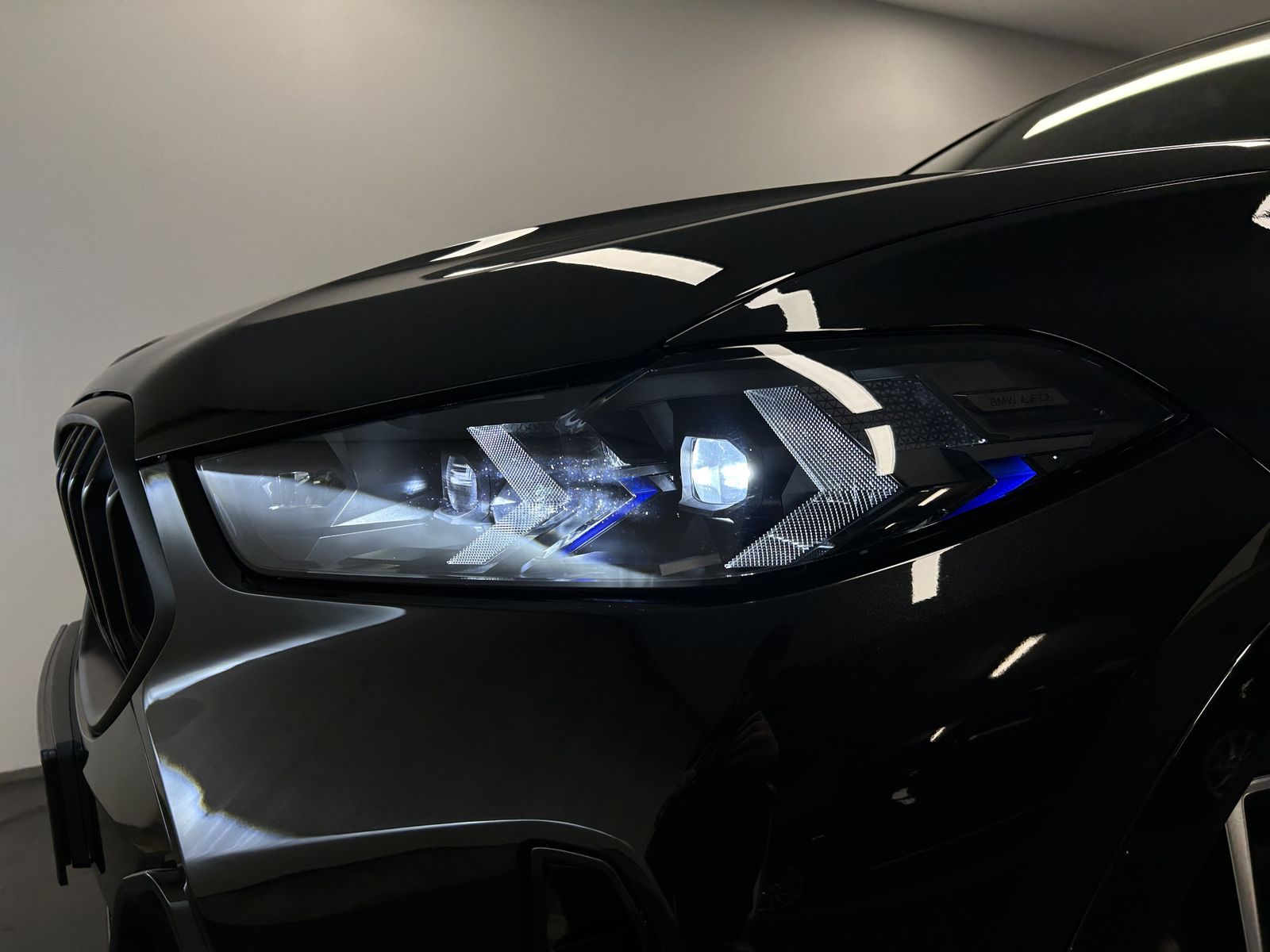 BMW X6 xDrive40d M Sportpaket Pro Pano. DA. Prof. PA