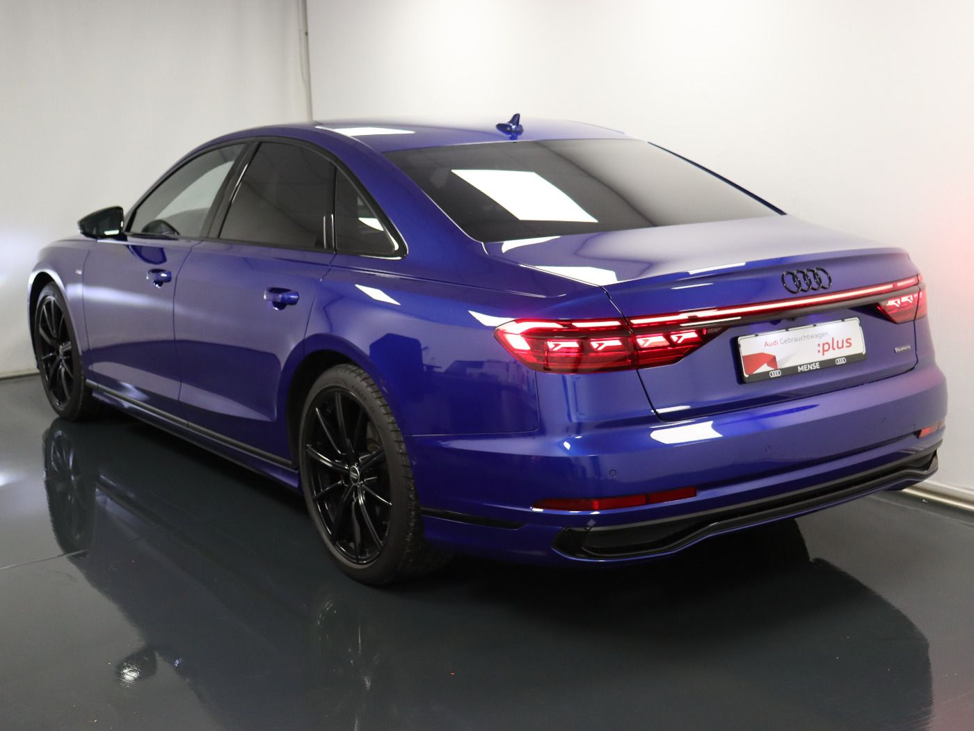 Audi A8 50 TDI quattro tiptronic - Samsaru's Car Outlet
