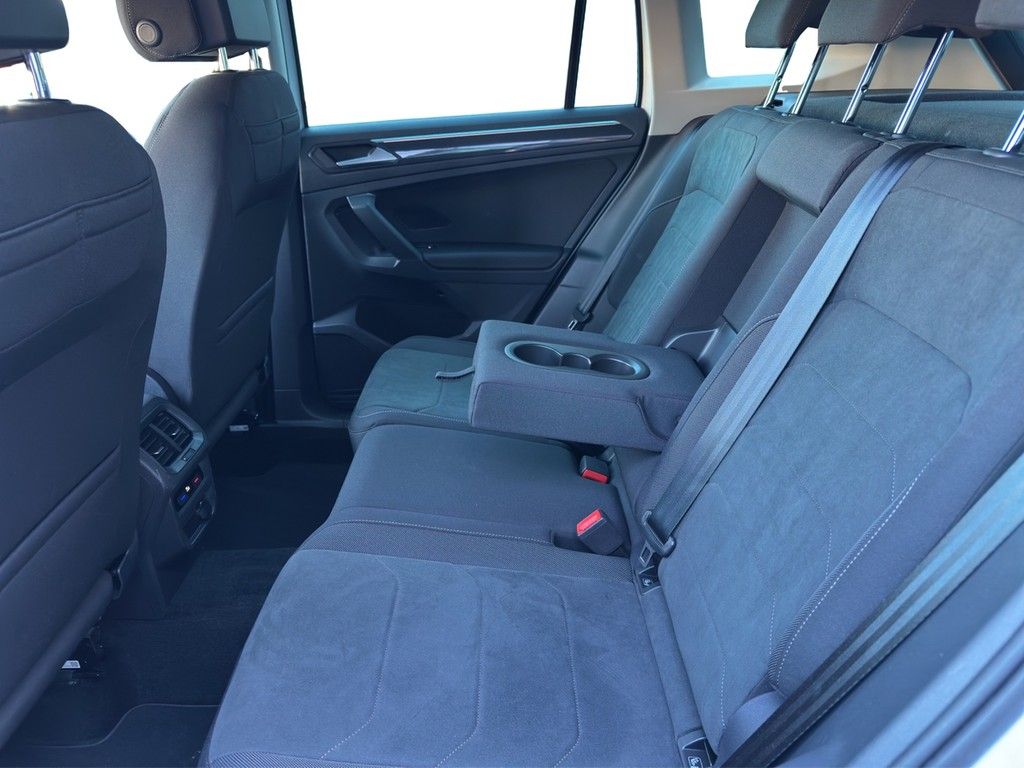 Volkswagen Tiguan 2.0 TDI DSG Elegance - Samsaru's Car Outlet