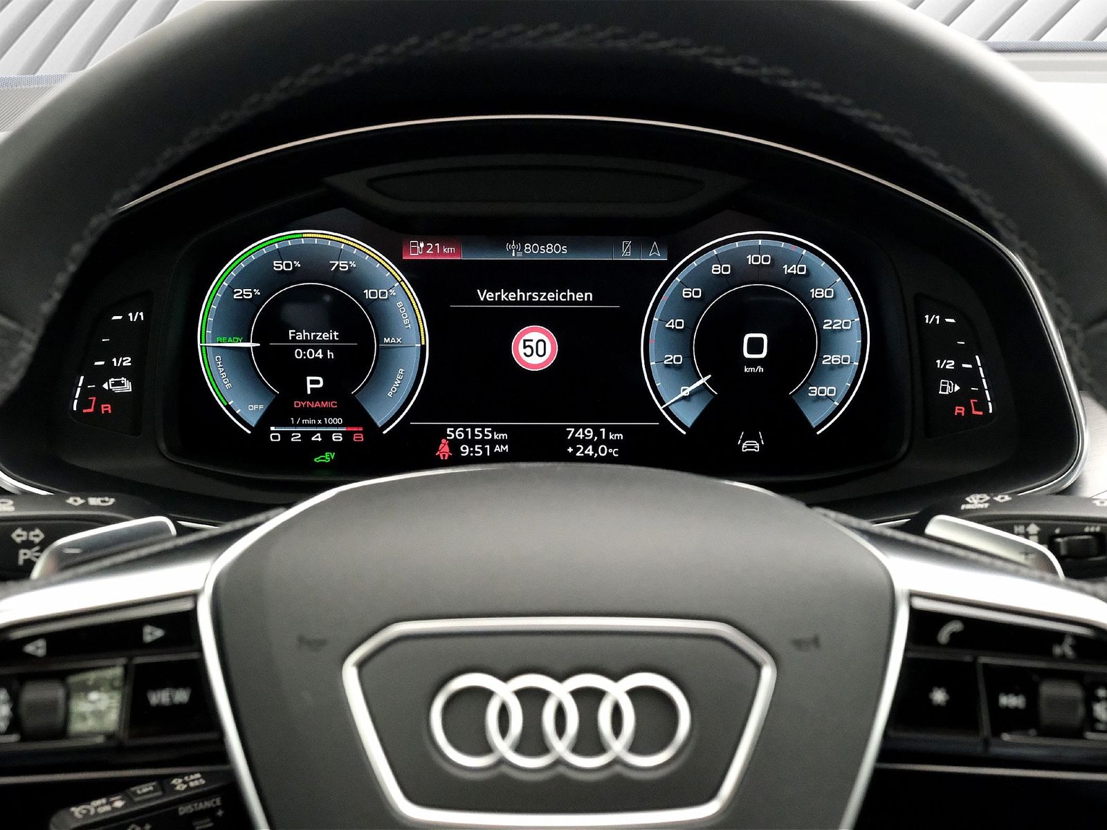 Audi A6 Avant 55 TFSIe Hybrid - Samsaru's Car Outlet