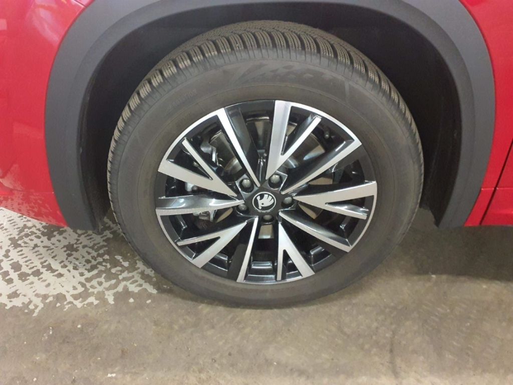 Skoda Kodiaq iV Sportline AHK MatrLED TechPack R-Kam
