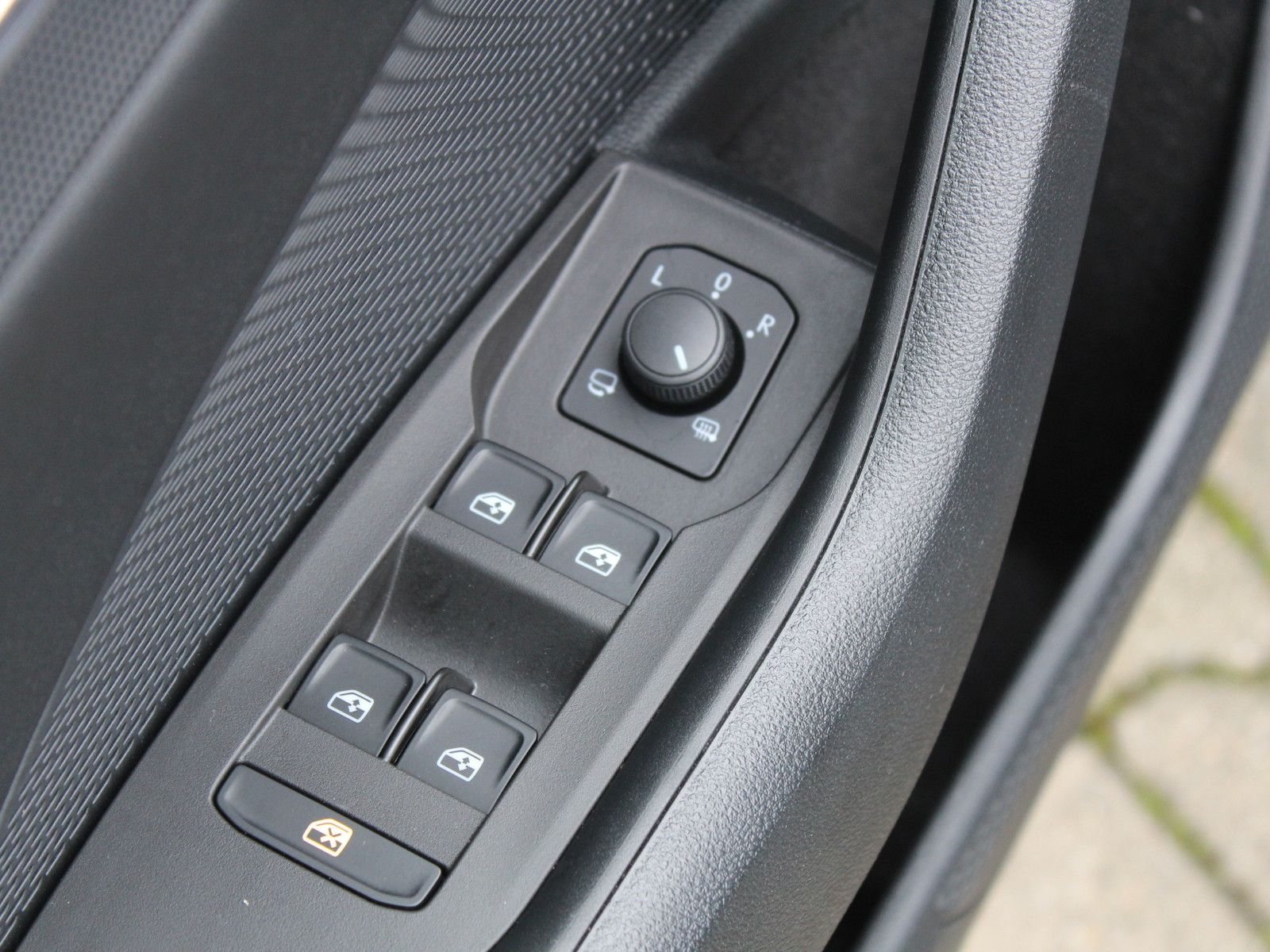 Skoda Octavia Style 2,0 TDI DSG Head Up Kamera Virtual