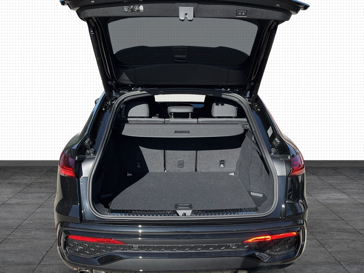 Audi Q5 Sportback TDI quattro EDITION ONE - Samsaru's Car Outlet