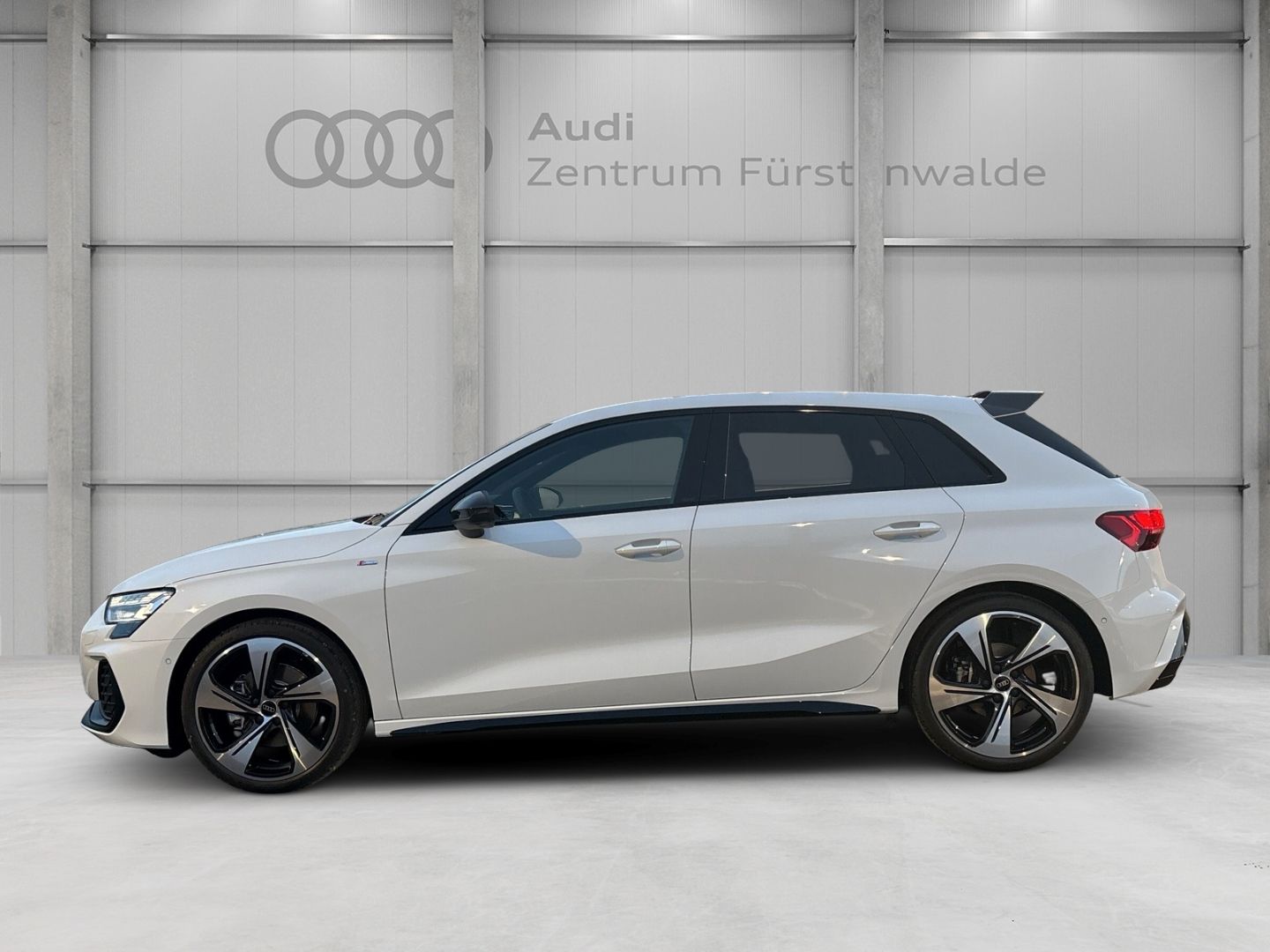 Audi A3 S line TFSI Sportback Sline Stronic+AHZ+Kamer