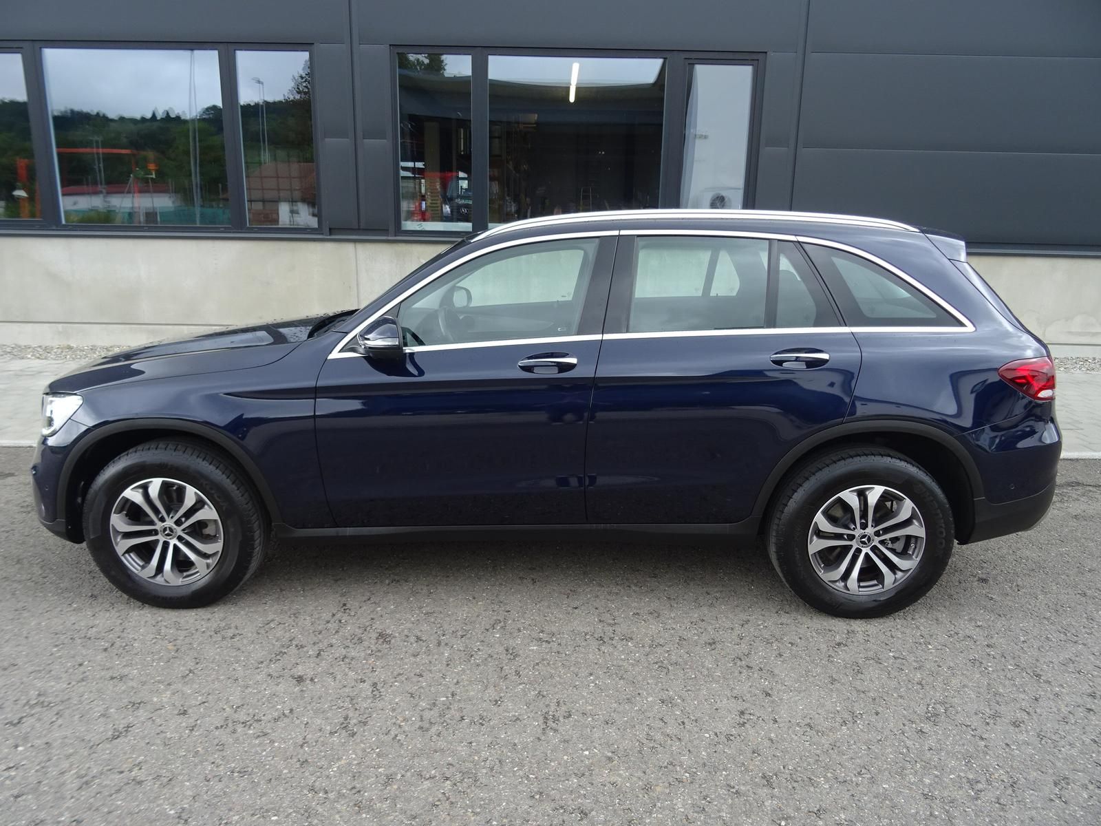 Mercedes-Benz GLC220d 4Matic - Samsaru's Car Outlet