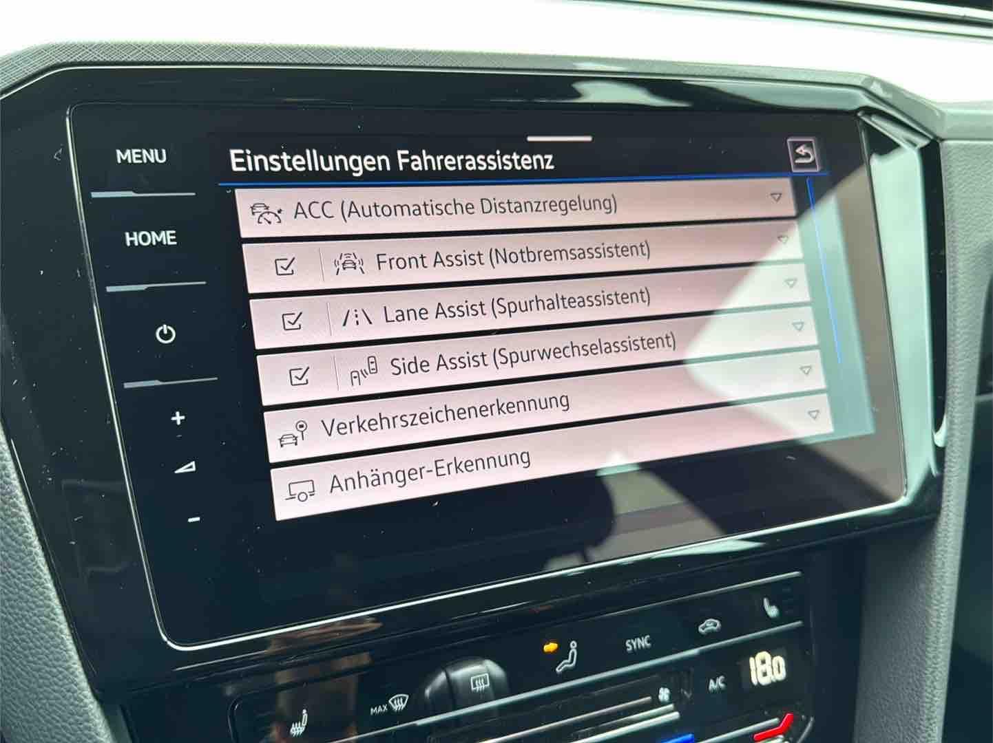 Volkswagen Passat Variant GTE - Samsaru's Car Outlet