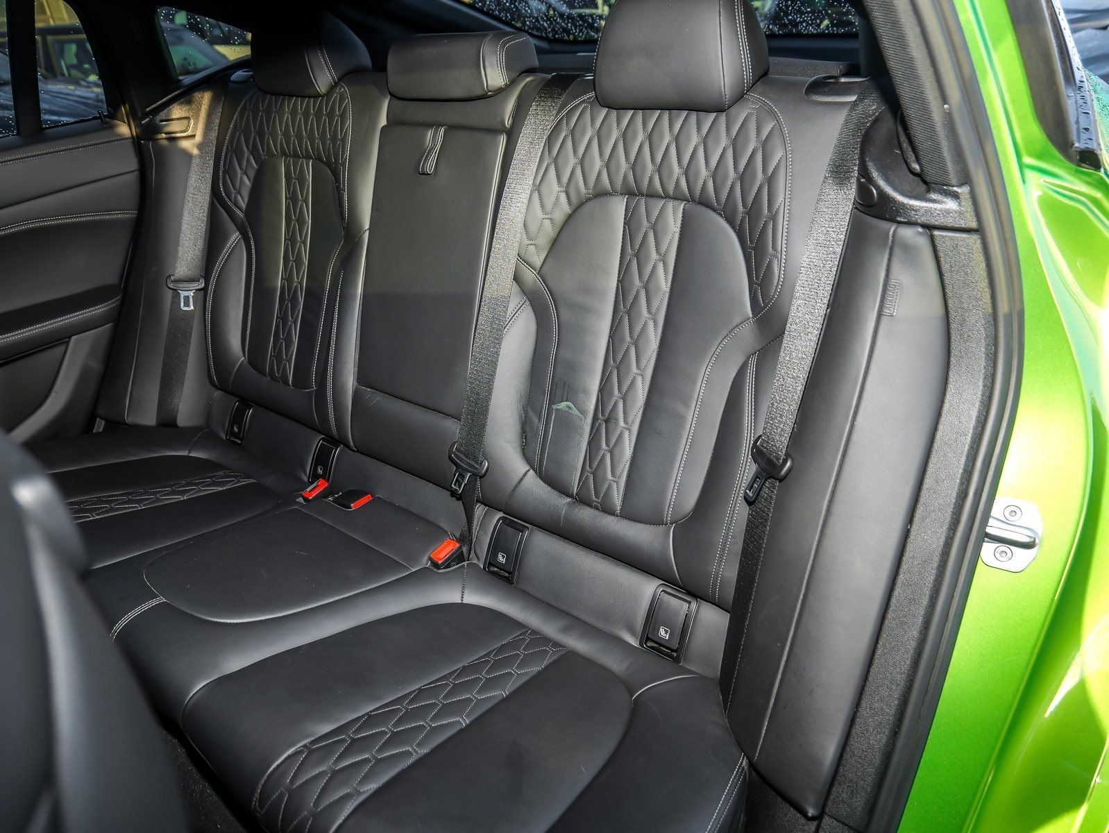 BMW X6 xDrive40d M Sport+Individual JAVA GRÜN+PANO+M