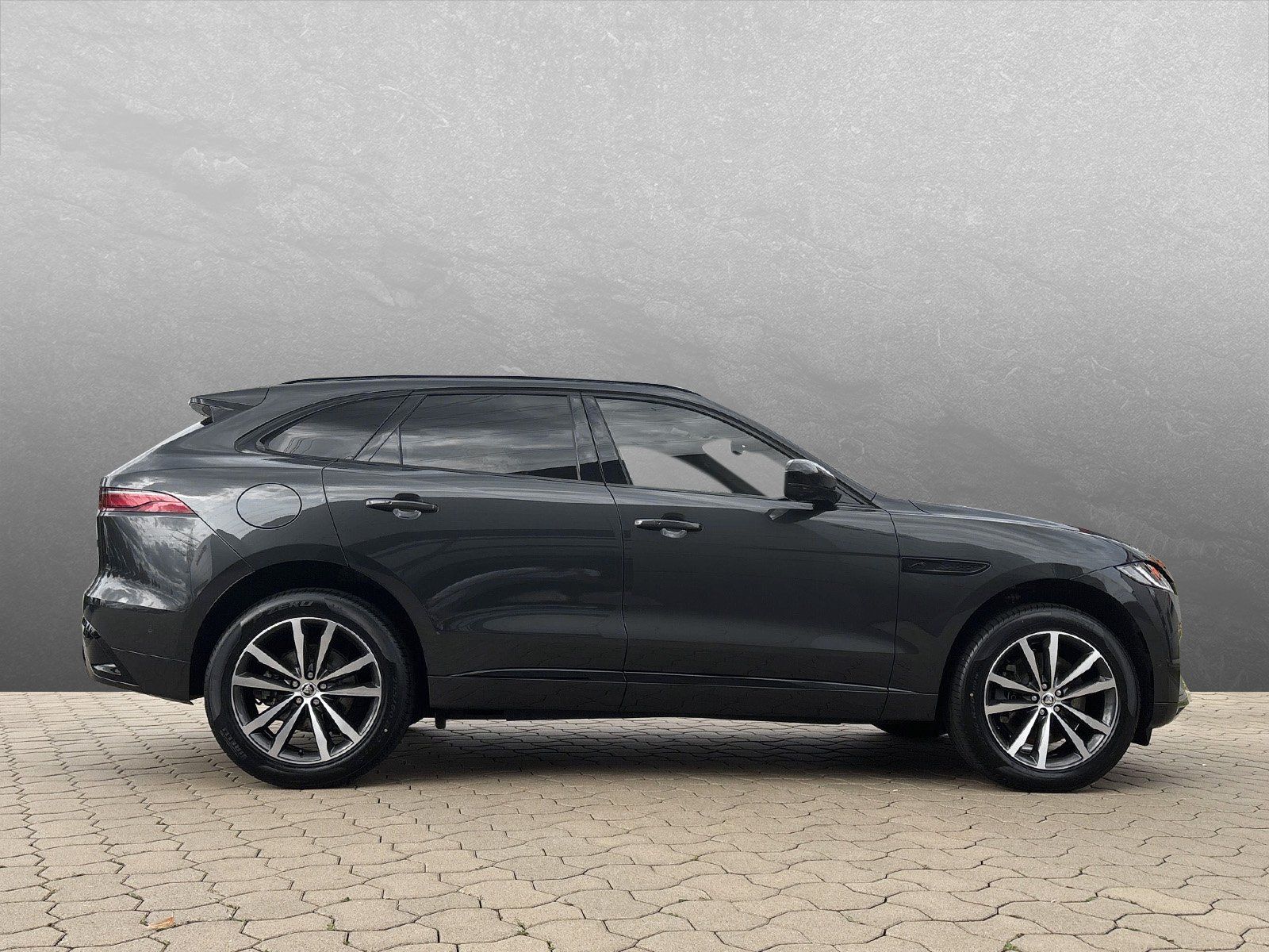 Jaguar F-Pace D300 R-Dyn. SE AHK HUD Dachrel. Winter-P.