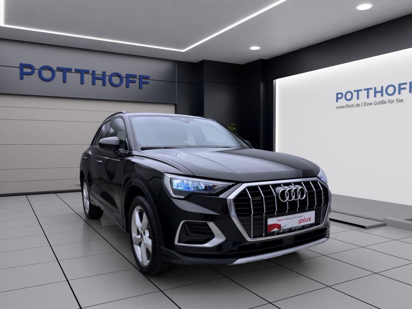 Audi Q3 40 TDI Q ADVANCED - Samsaru's Car Outlet