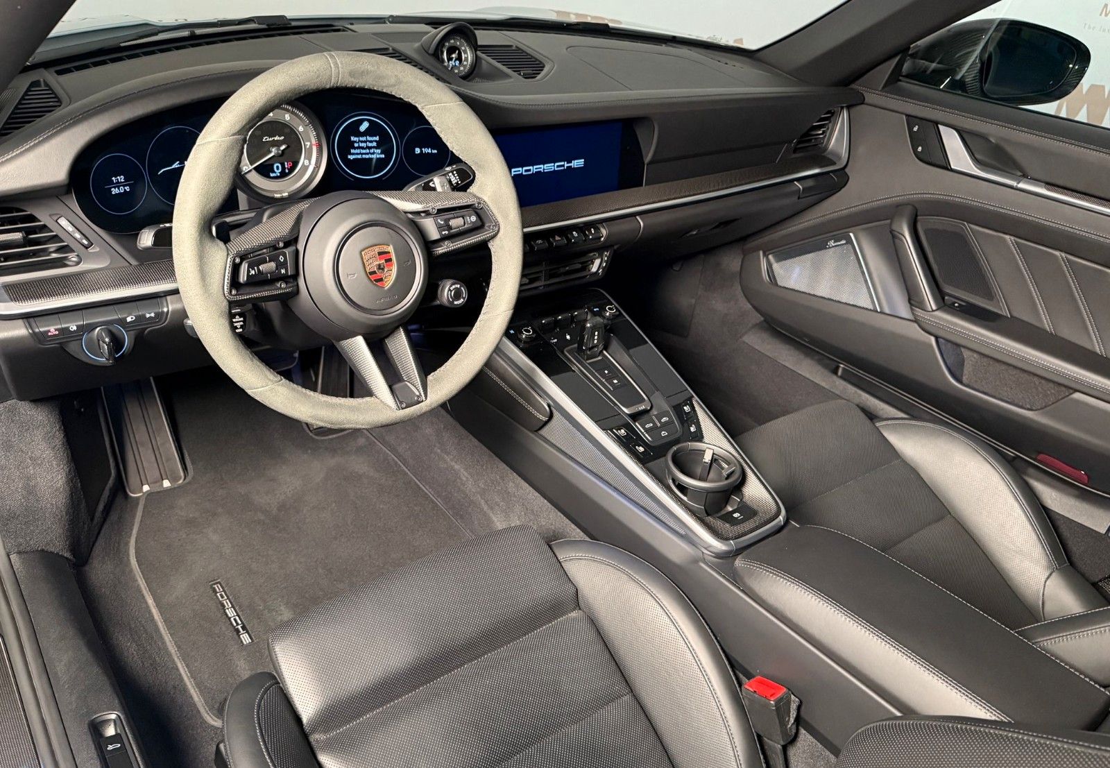 Porsche 992 911 Turbo Cabriolet Carbon Lift Burmester