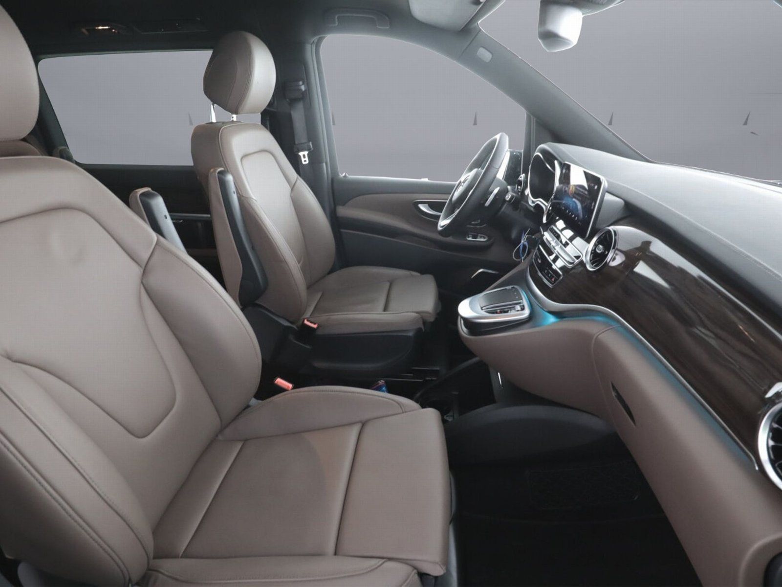 Mercedes-Benz V 300 d AVANTGARDE ED LANG - Samsaru's Car Outlet