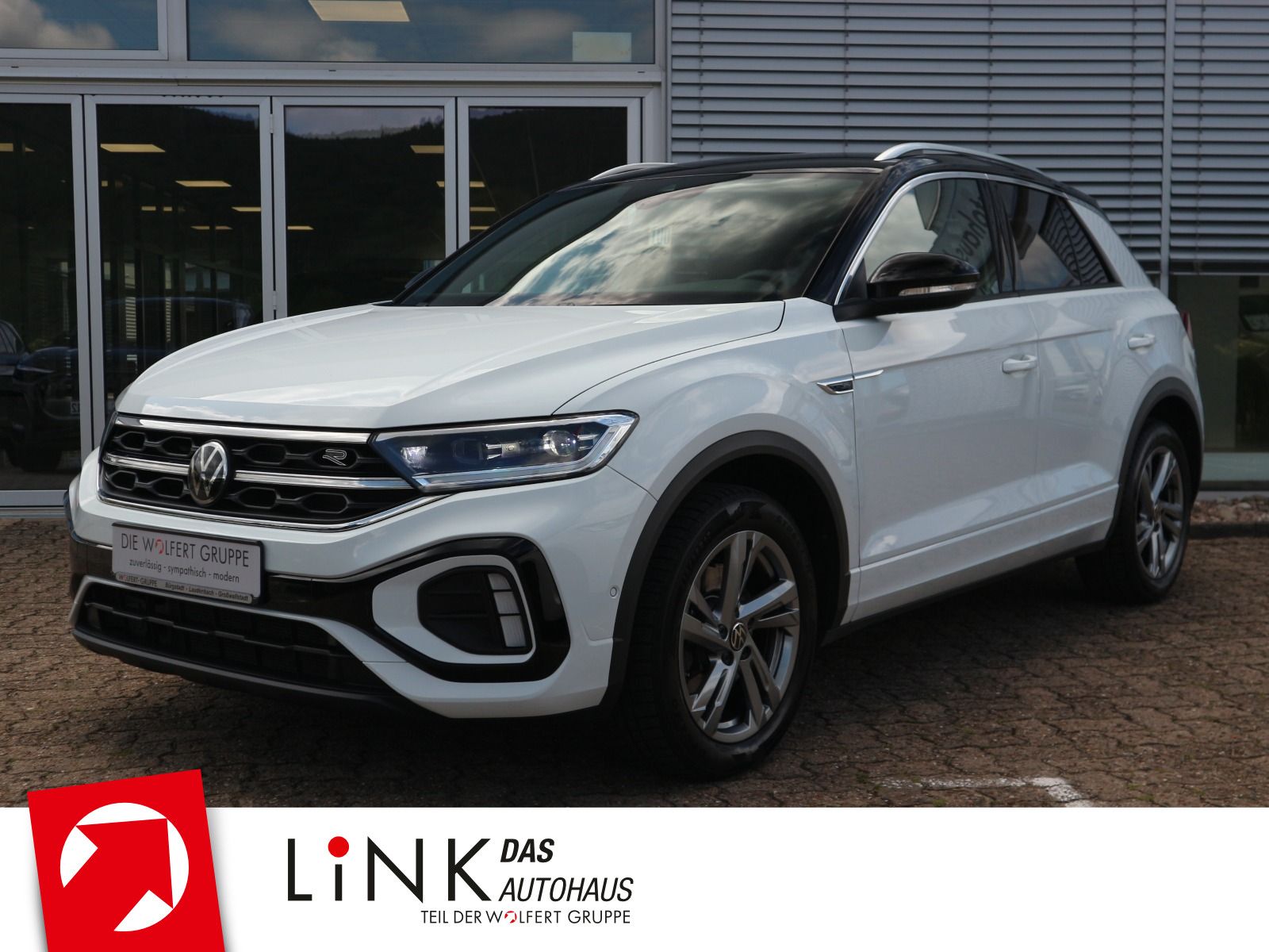 Volkswagen T-Roc R-Line 2.0 TDI DSG - Samsaru's Car Outlet