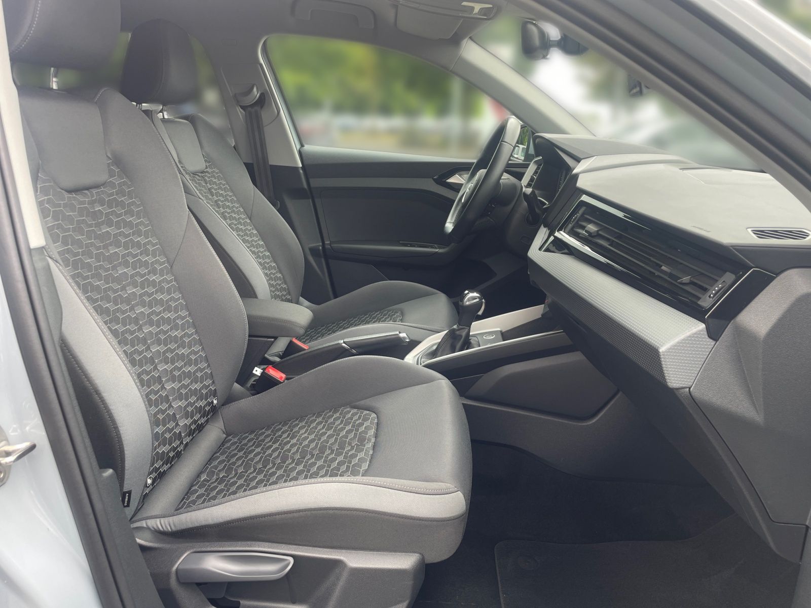 Audi A1 citycarver 35 TFSI S tronic - Samsaru's Car Outlet