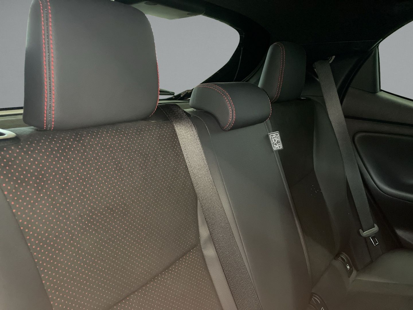 Toyota Yaris 1,5-l-VVT-iE Hybrid GR Sport HUD Navi Soun