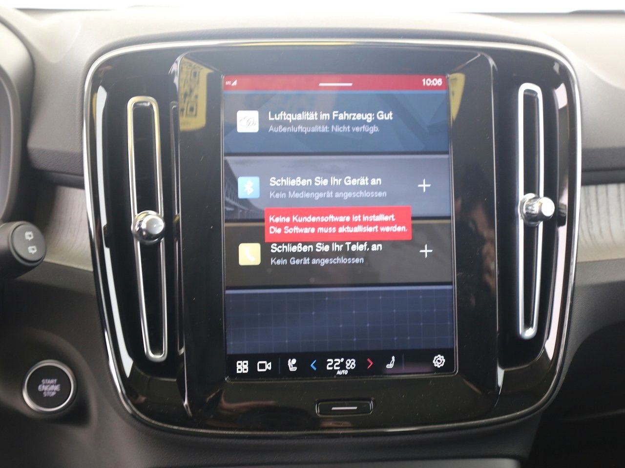 Volvo XC40 B4 DKG Ultra Dark - Samsaru's Car Outlet