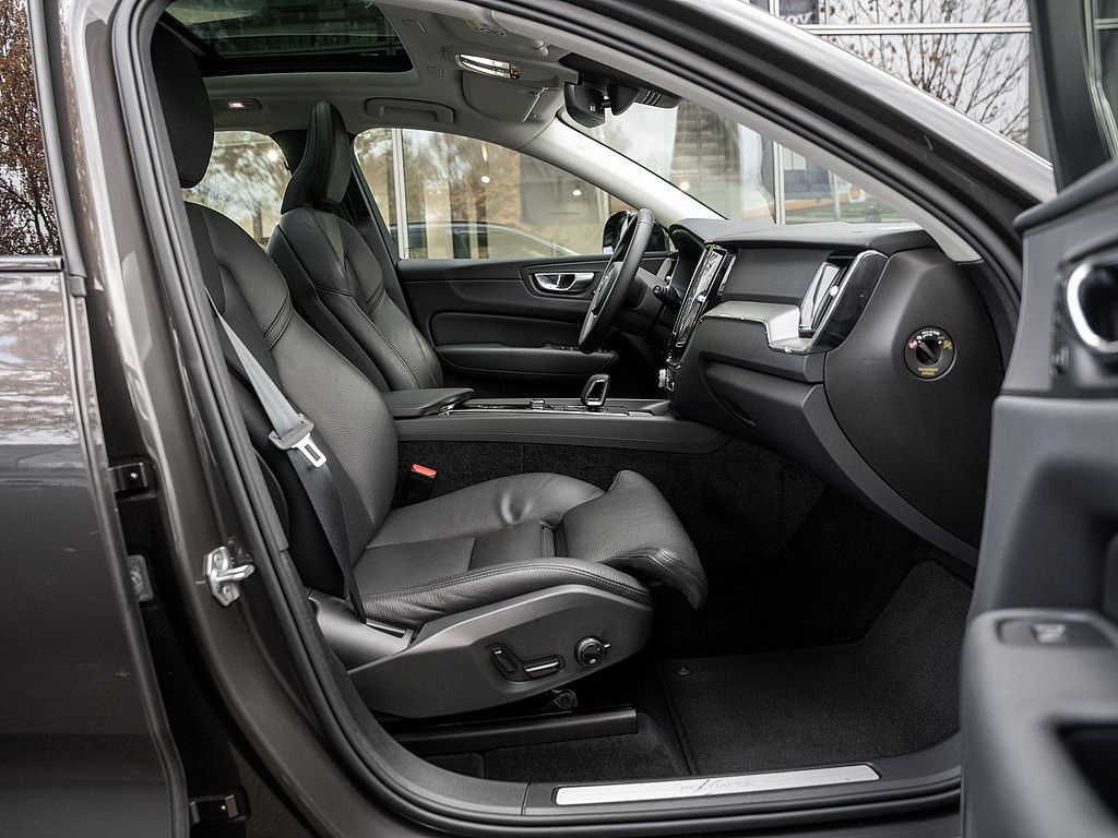 Volvo XC60 T6 AWD Plus Dark