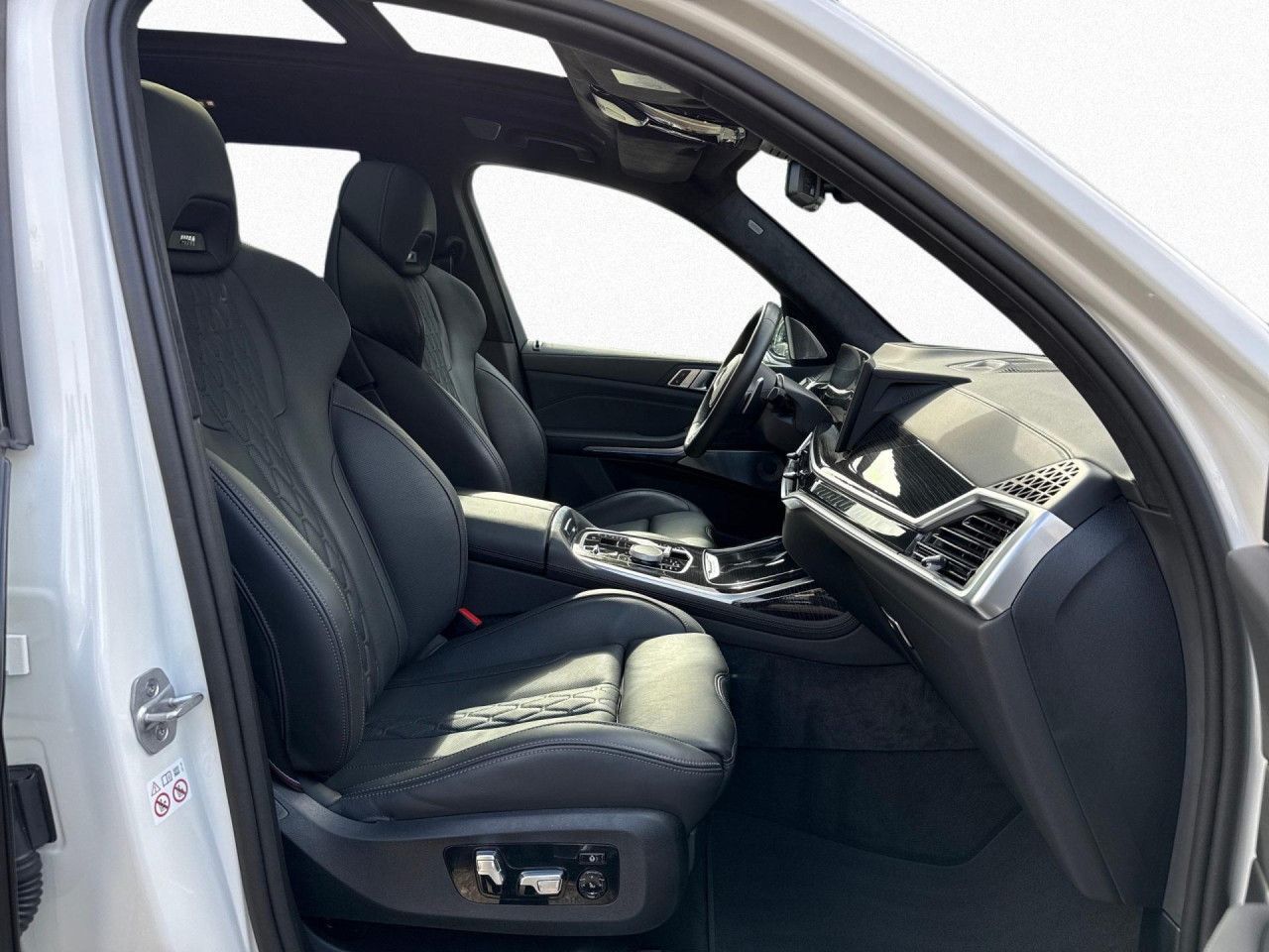 BMW X7 M60i xDrive M SPORT PRO SkyL,StHzg,AHK,Alu23