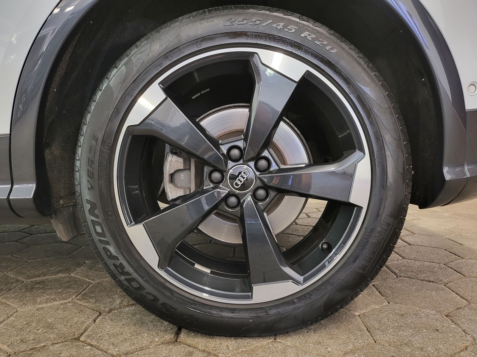 Audi Q5 55 TFSI e S-LINE S tronic quattro BI-Color