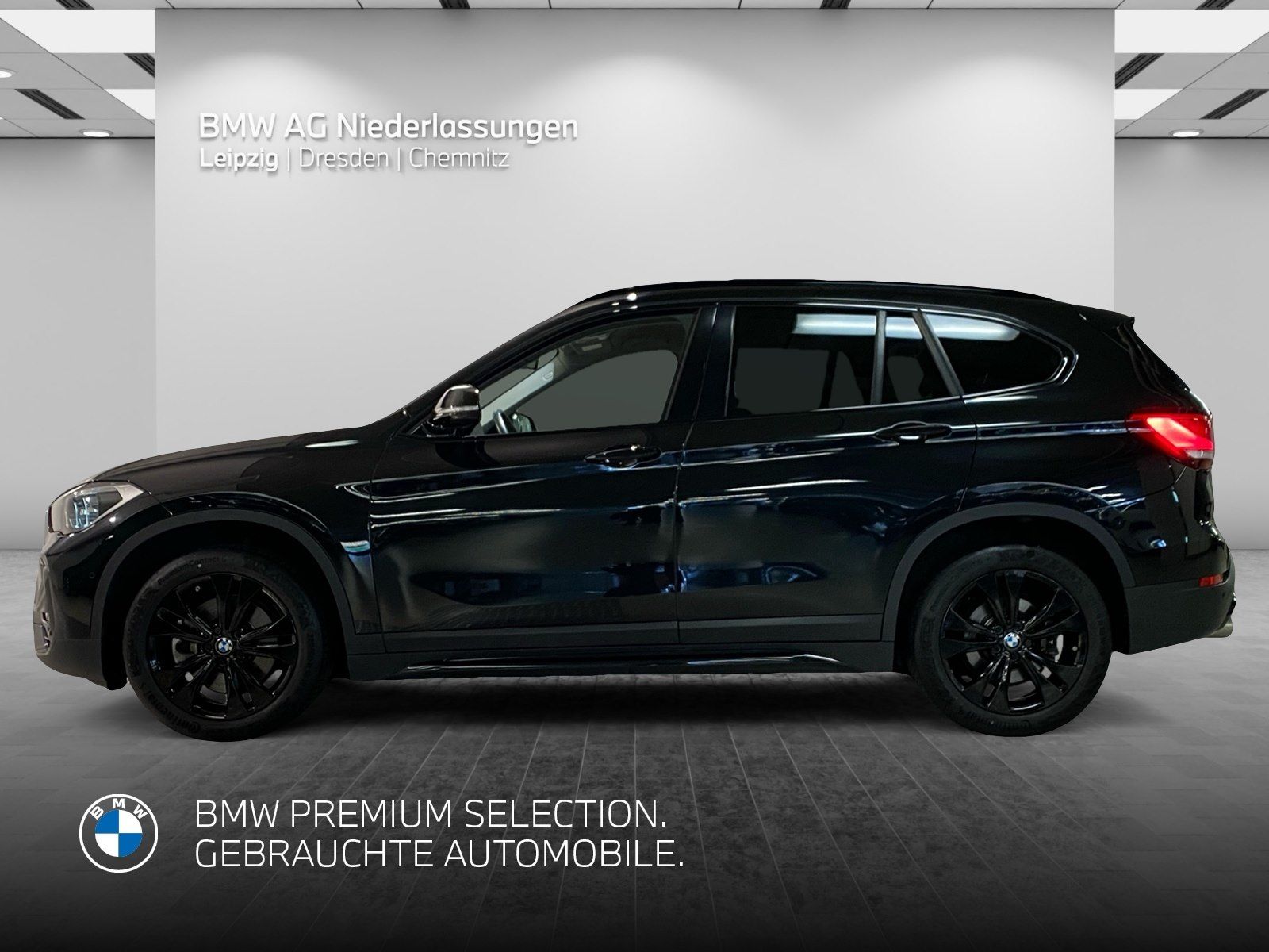 BMW X1 xDrive20i Sport Line - Samsaru's Car Outlet