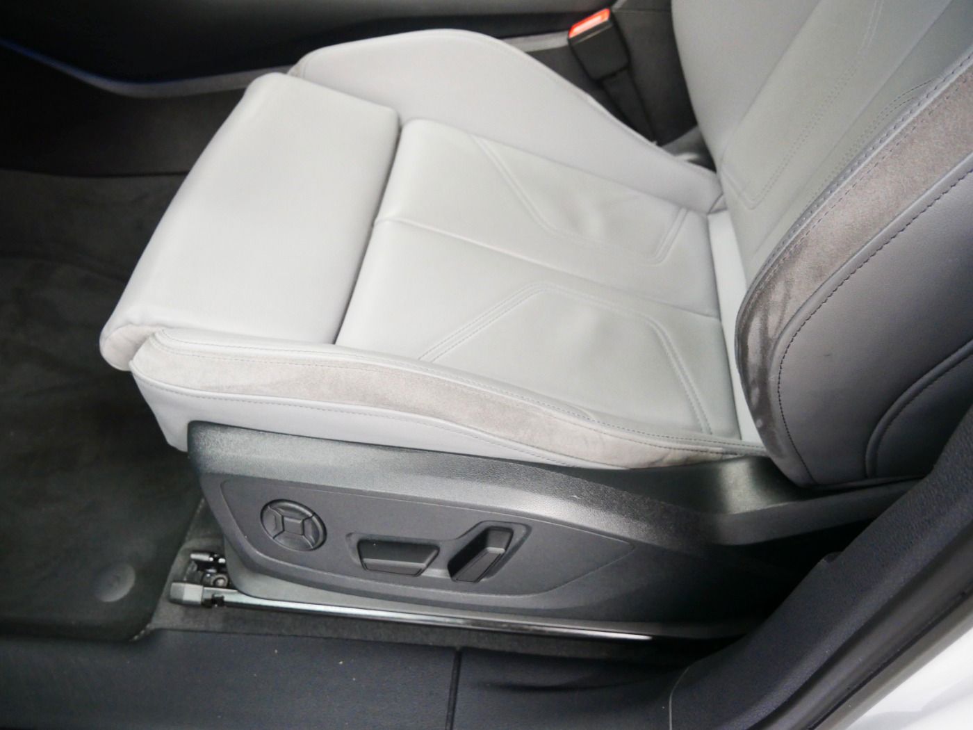 Audi Q3 Sportback 40 TDI quattro S line - Samsaru's Car Outlet