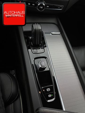 Volvo XC60 B5 B AWD R-DESIGN HUD+AHK+MEMORY+GOOGLE+LED