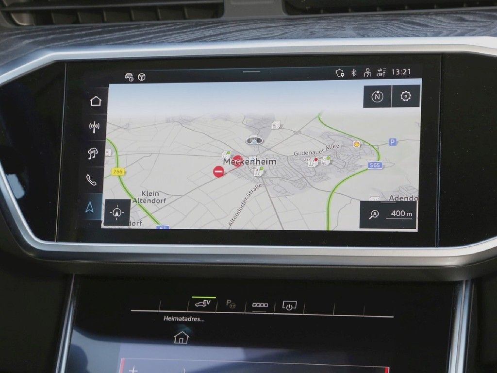 Audi A6 Avant 55 TFSI e Q S line - Samsaru's Car Outlet