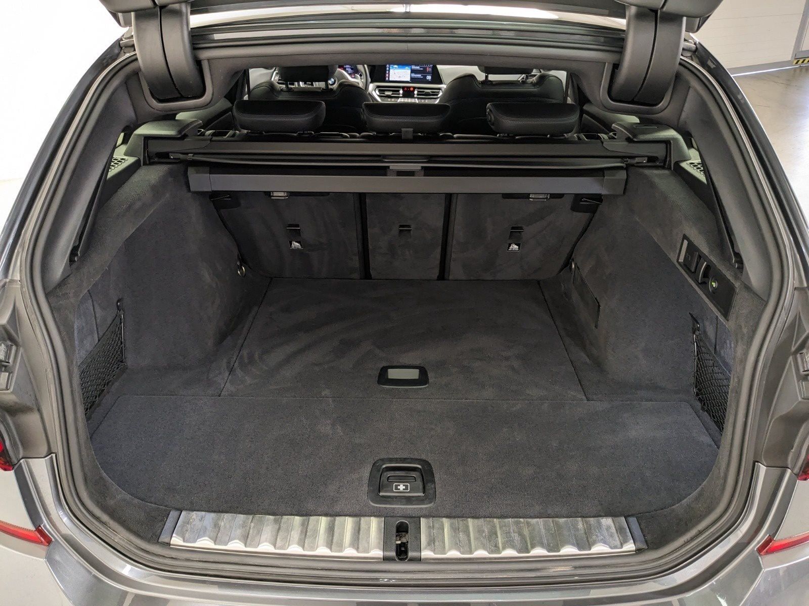 BMW 320d M Sport - Samsaru's Car Outlet