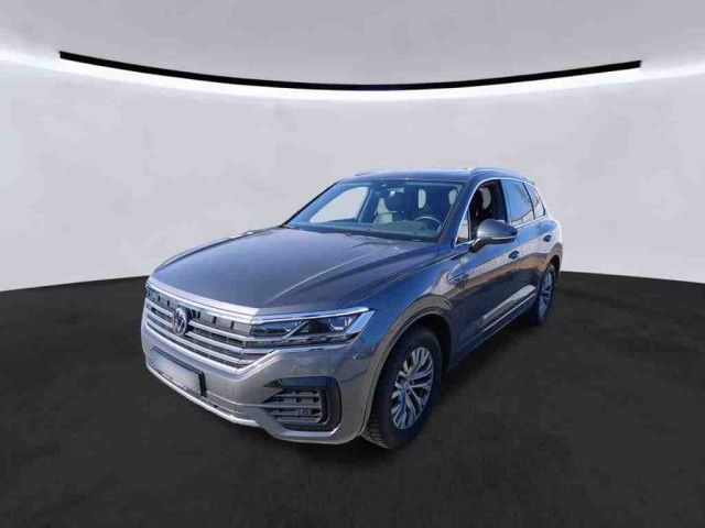 Volkswagen Touareg 3.0 TDI R-LINE - Samsaru's Car Outlet